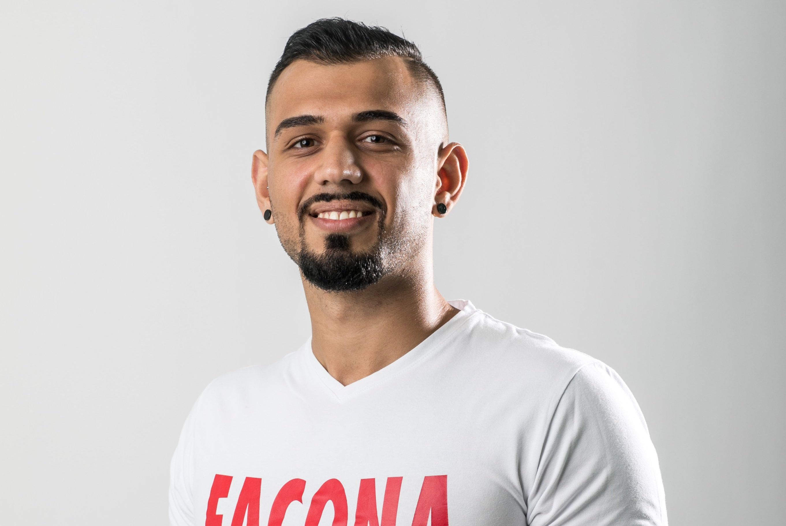 Miki-Gino geht mit der Startnummer 1 ins Rennen.