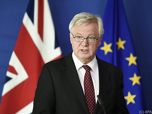 Davis will Zusatzartikel im Gesetz verankern