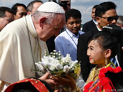Der Papst wurde sehr herzlich begrüßt