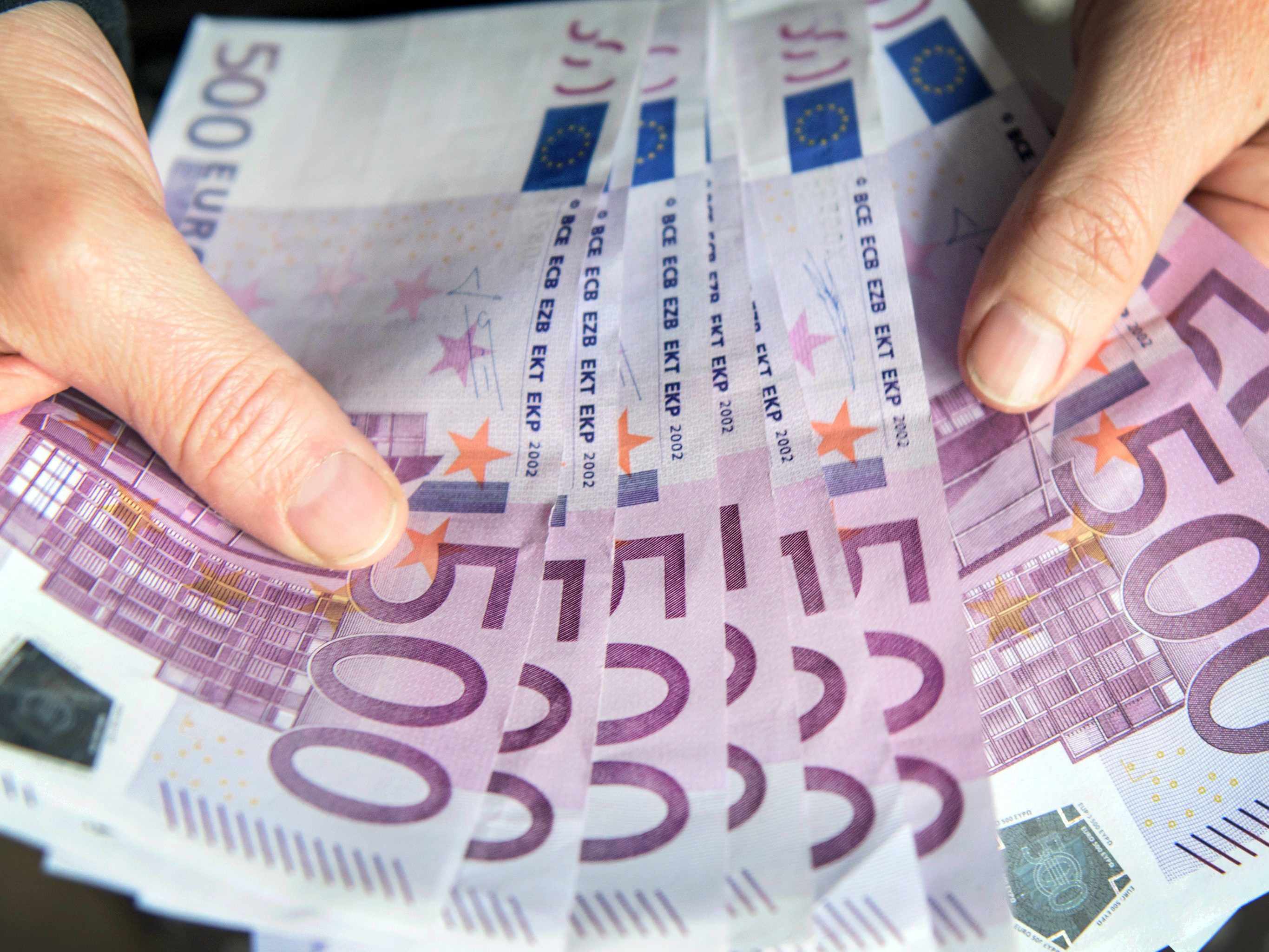 615.000 Euro gab die Regierung für Anti-Terror-Maßnahmen beim Bundeskanzleramt aus.
