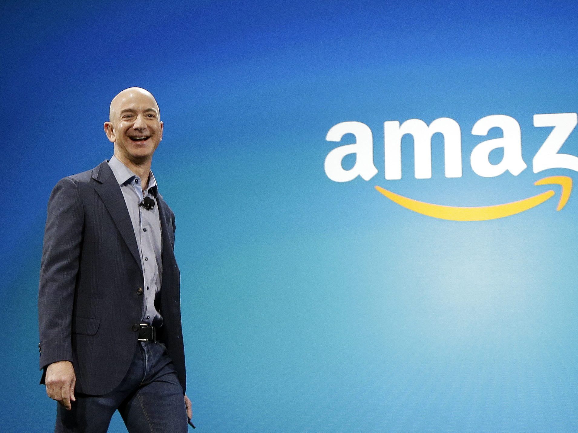 Amazon-Gründer Jeff Bezos ist 100 Milliarden Dollar schwer.