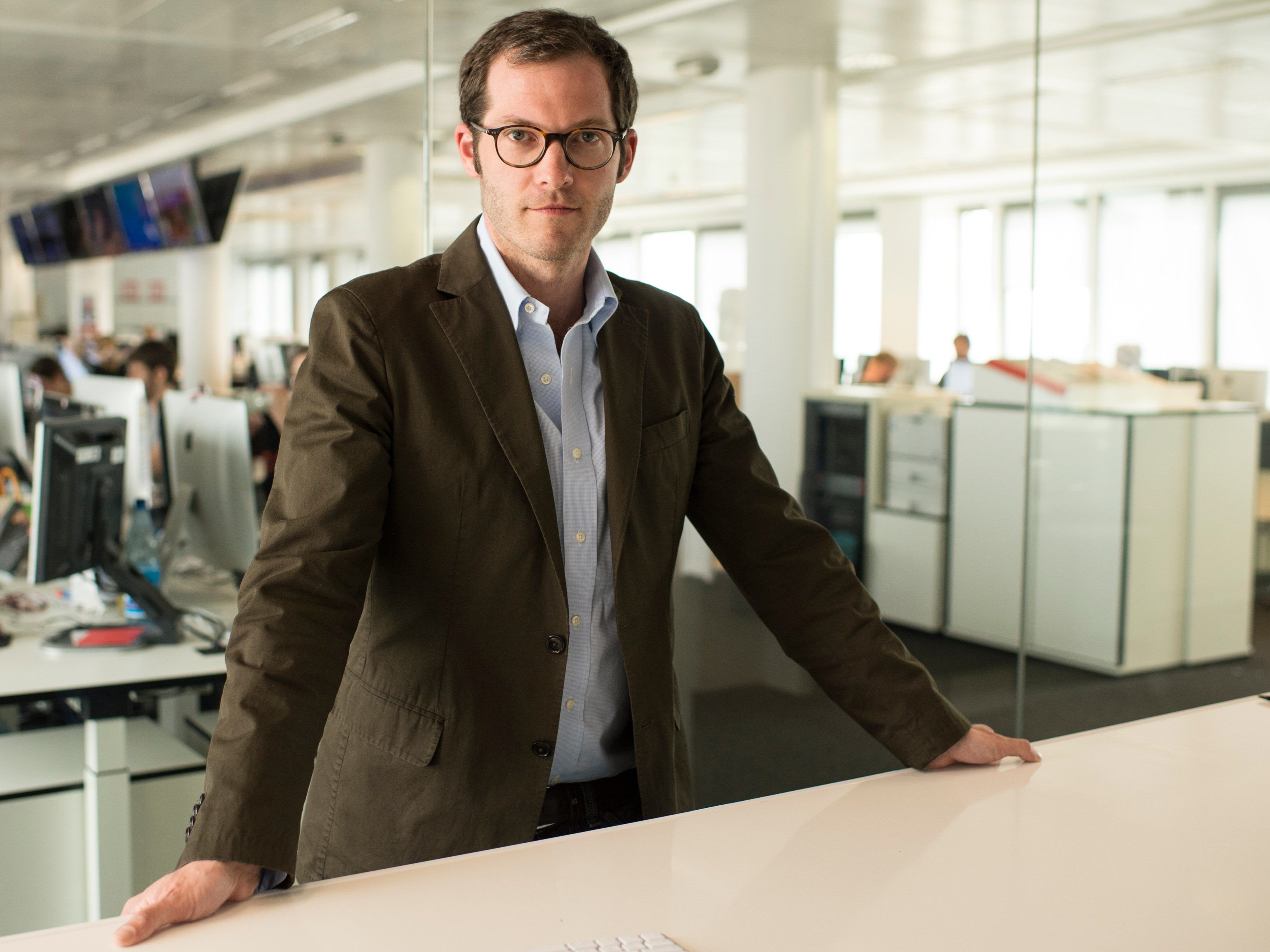 Julian Reichelt (Vorsitzender der BILD-Chefredaktionen) beschließt den Mediengipfel am Samstagfrüh.