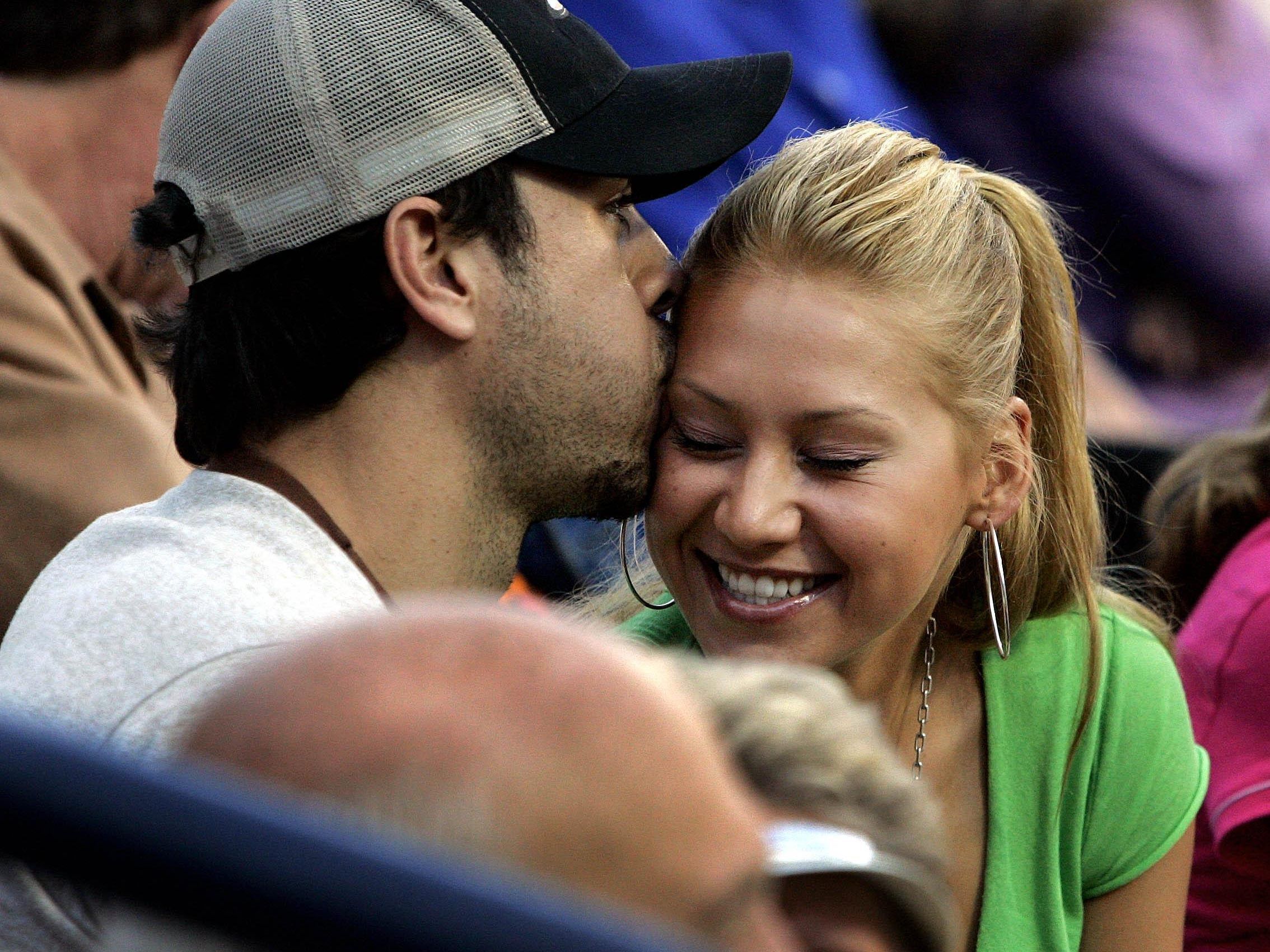 Enrique Iglesias und Anna Kournikova dürfen sich über Zwillinge freuen.