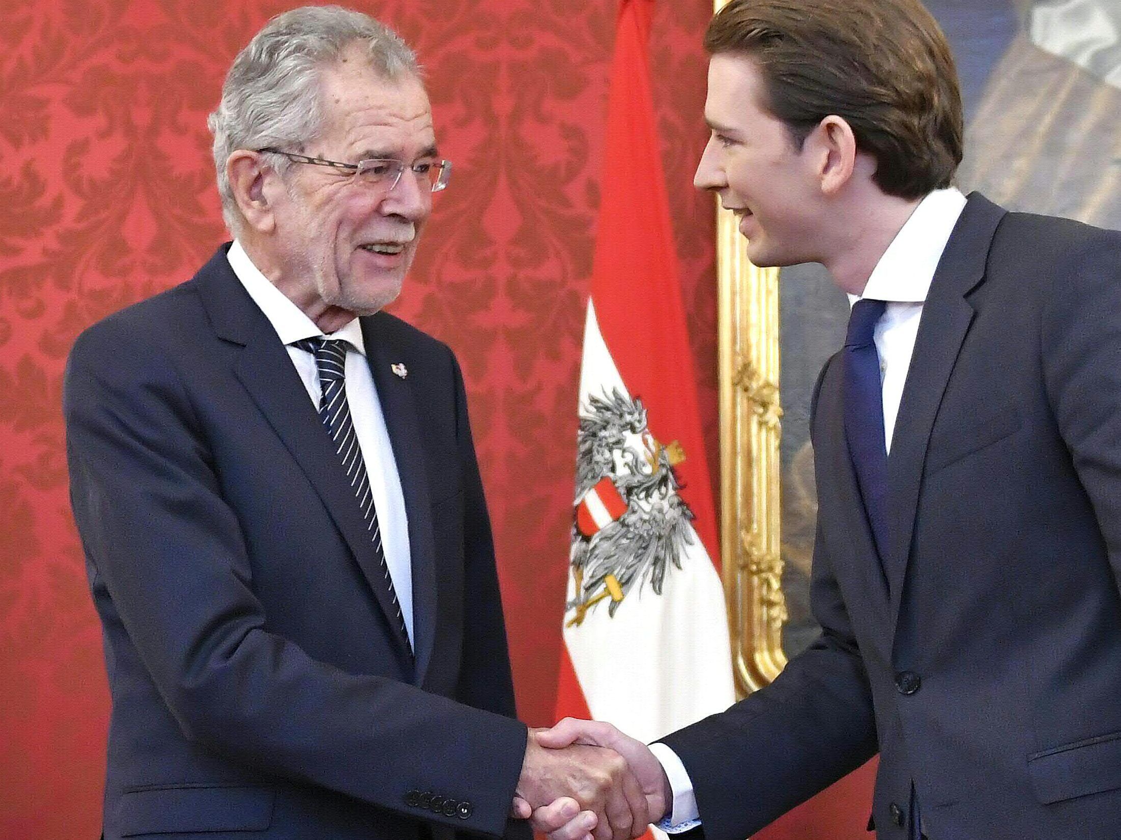Ab 9:30 Uhr ist der Kanzler in spe bei Van der Bellen geladen.