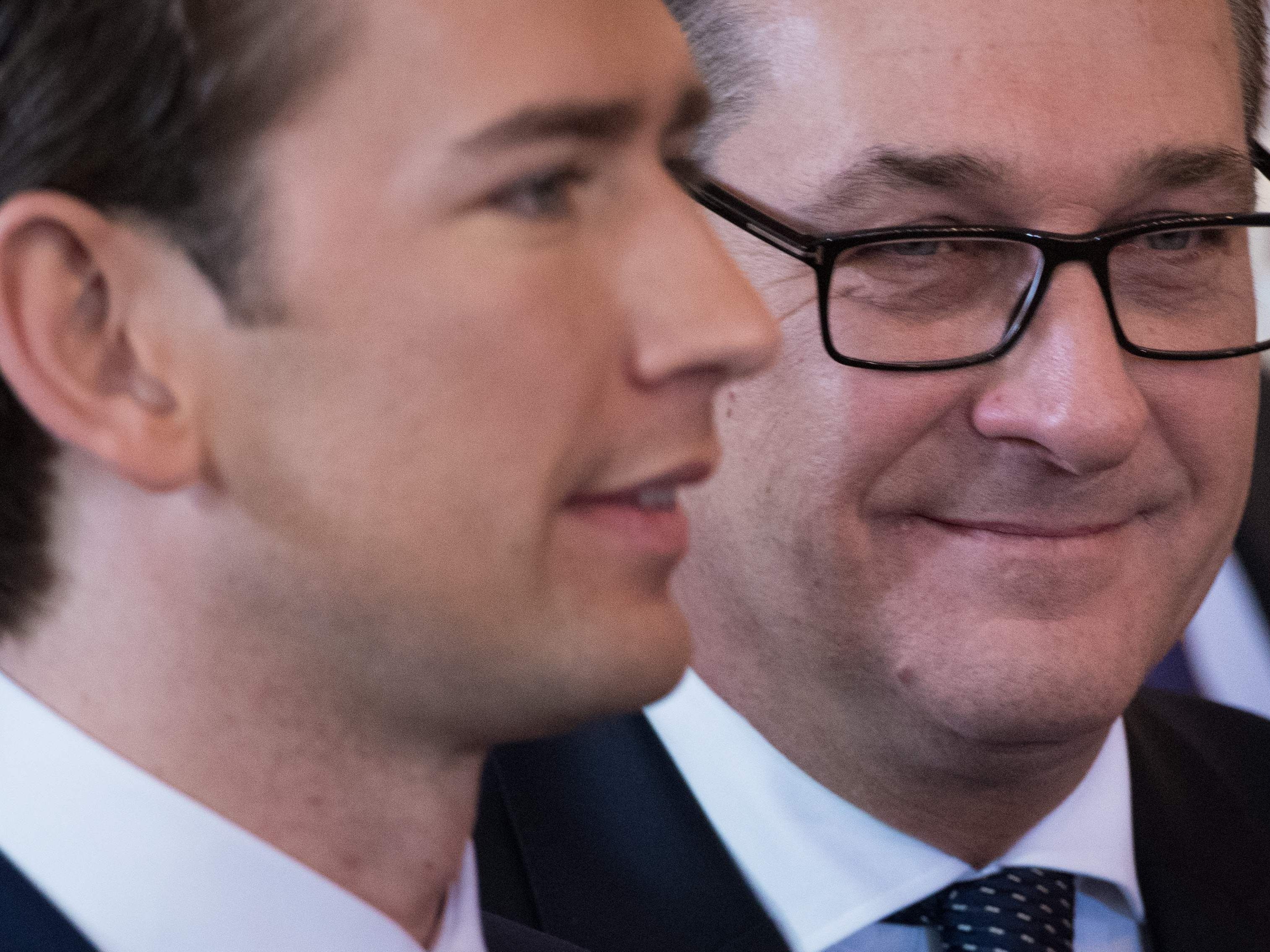 Fraktionschef im EU-Parlament: "Neue Regierung ist Sprung ins Ungewisse".