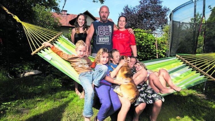 Familie Delpin führt ein Leben als Aussteiger. (Bild: Sams)