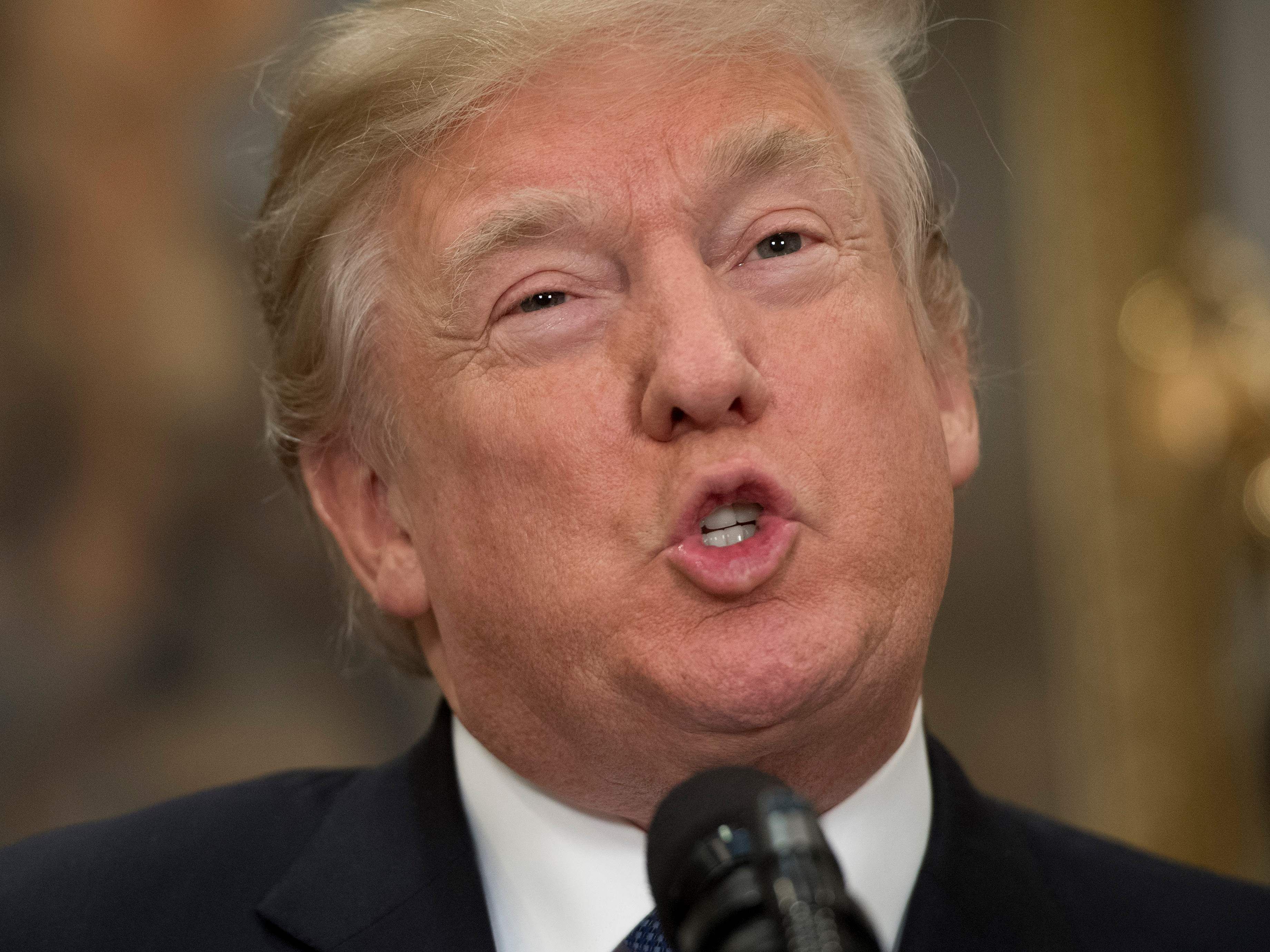 US-Präsident Trump macht via Twitter seine Meinung kund.