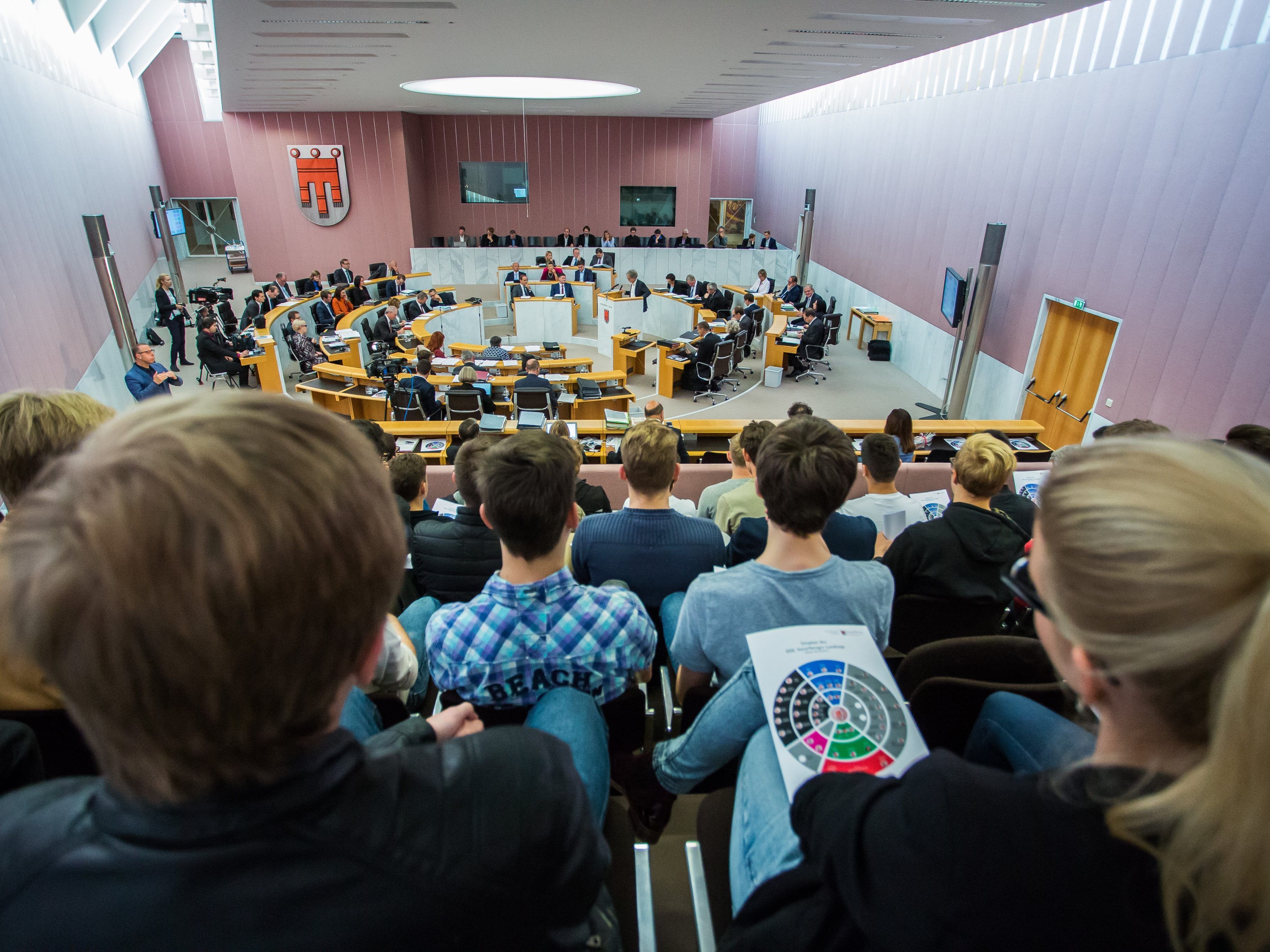 Zum letzten Mal in 2017: Die 36 Abgeordneten zum Vorarlberger Landtag kommen in Bregenz zusammen.