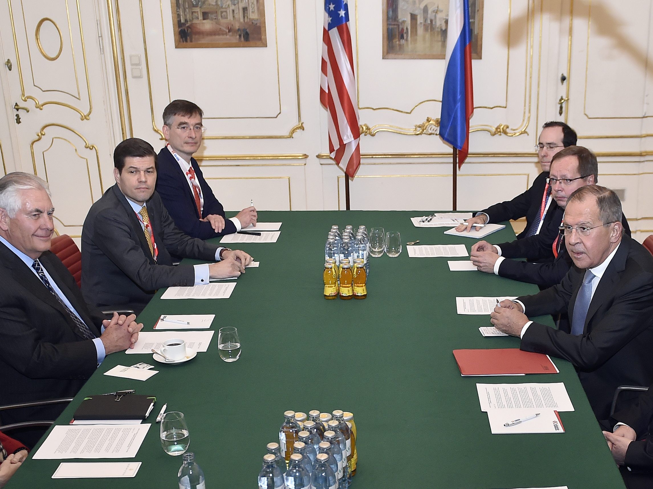 Tillerson und Lawrow sind in Wien zusammengetroffen.