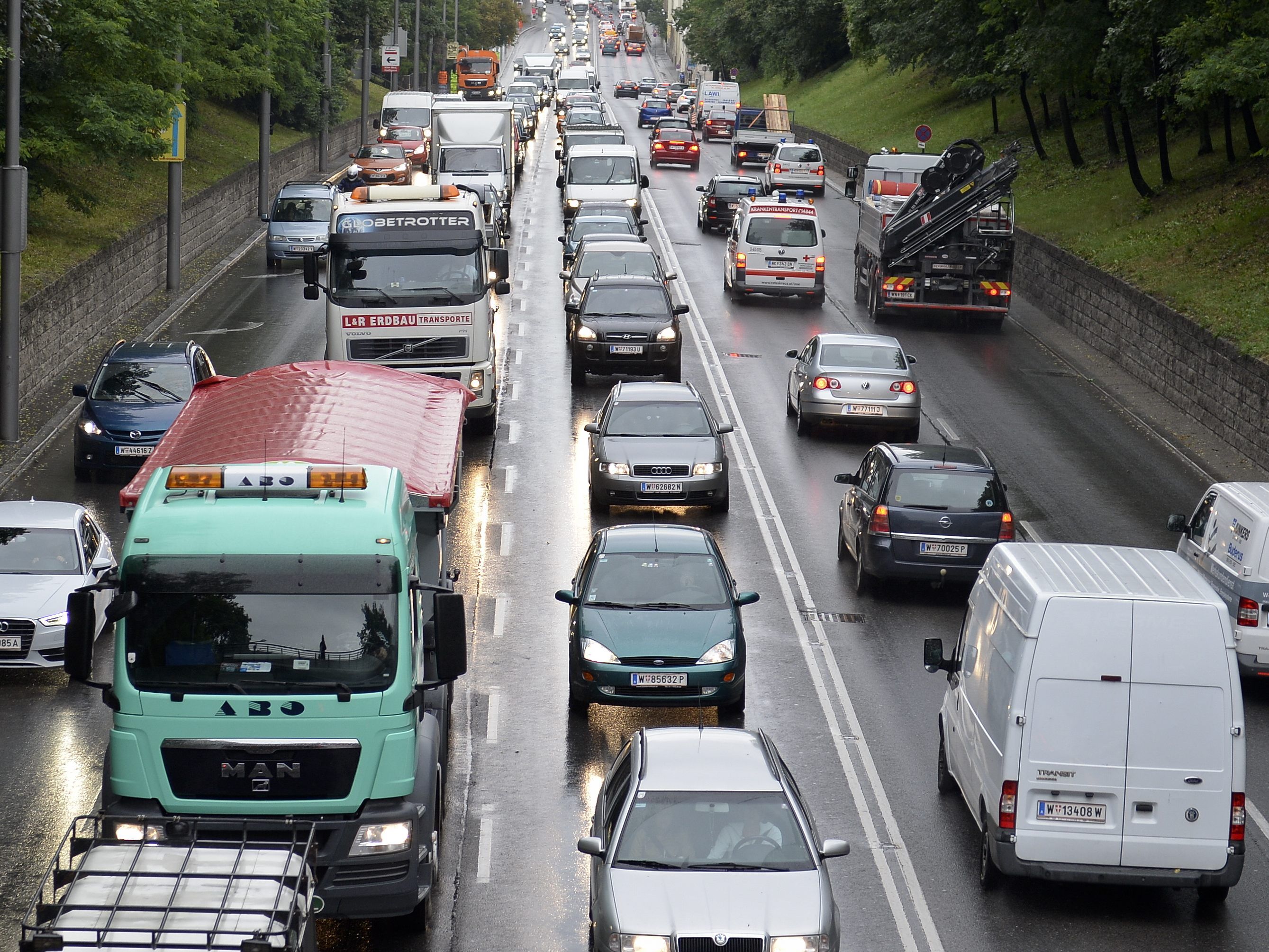 2018 gibt es Neuerungen im Straßenverkehr.