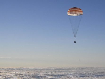 Die Crew kurz vor der Landung auf der Erde