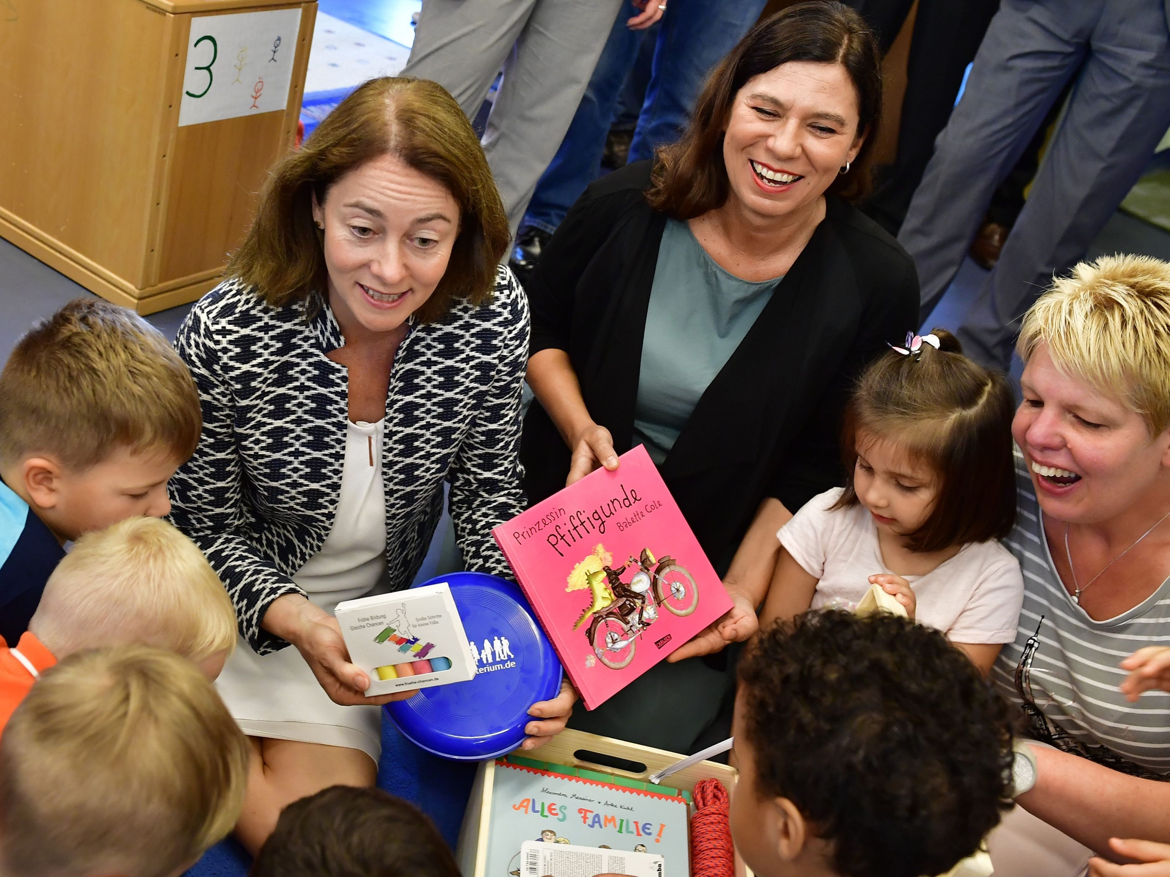 AK fordert für jeden Sprengel einen Standort mit Ganztagesbetreuung für Kinder von 0 bis 12 Jahren.