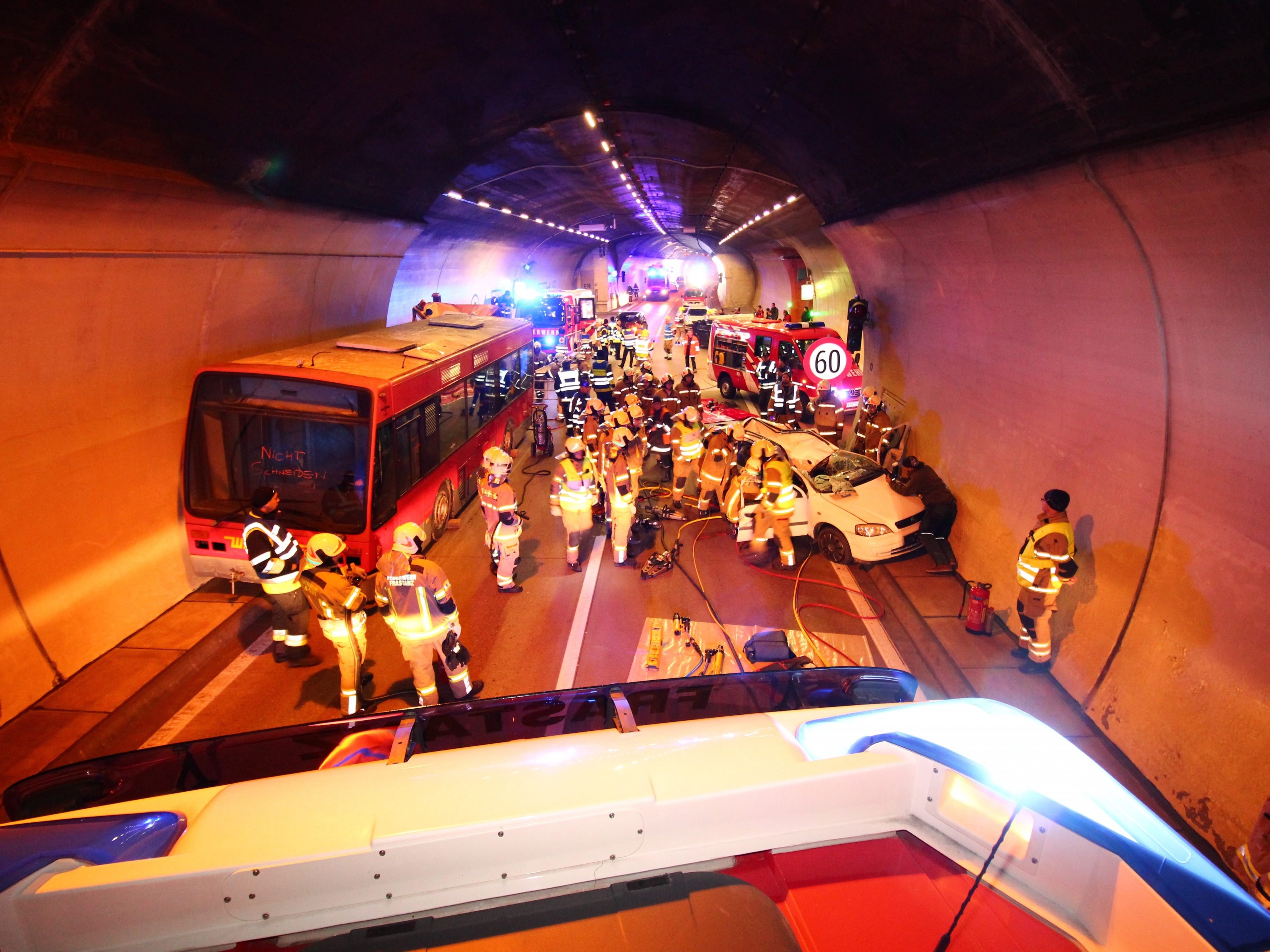 Vergangenen November fand eine Übung im Ambergtunnel statt.