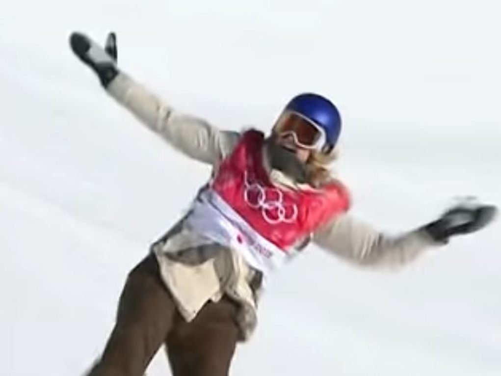 Mit einem 'Cab Double Cork 1080' sprang Anna Gasser zu Gold.
