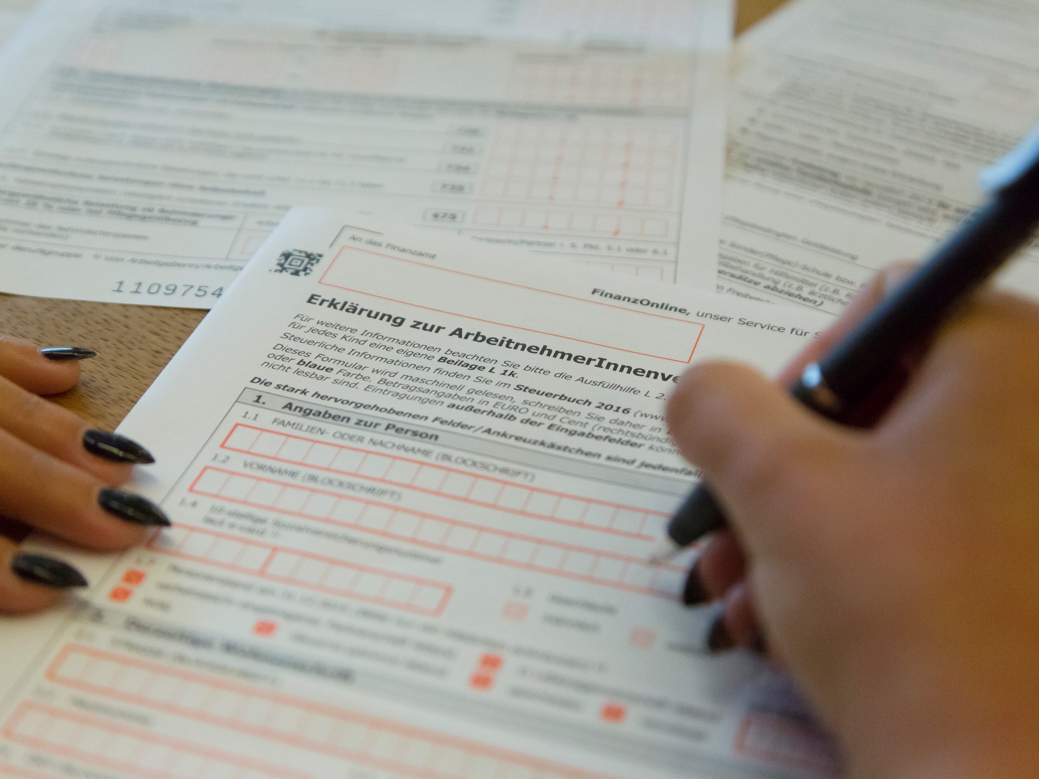 FinanzOnline ist ein Service, welcher bei der Durchführung der Arbeitnehmerveranlagung sehr nützlich sein kann.