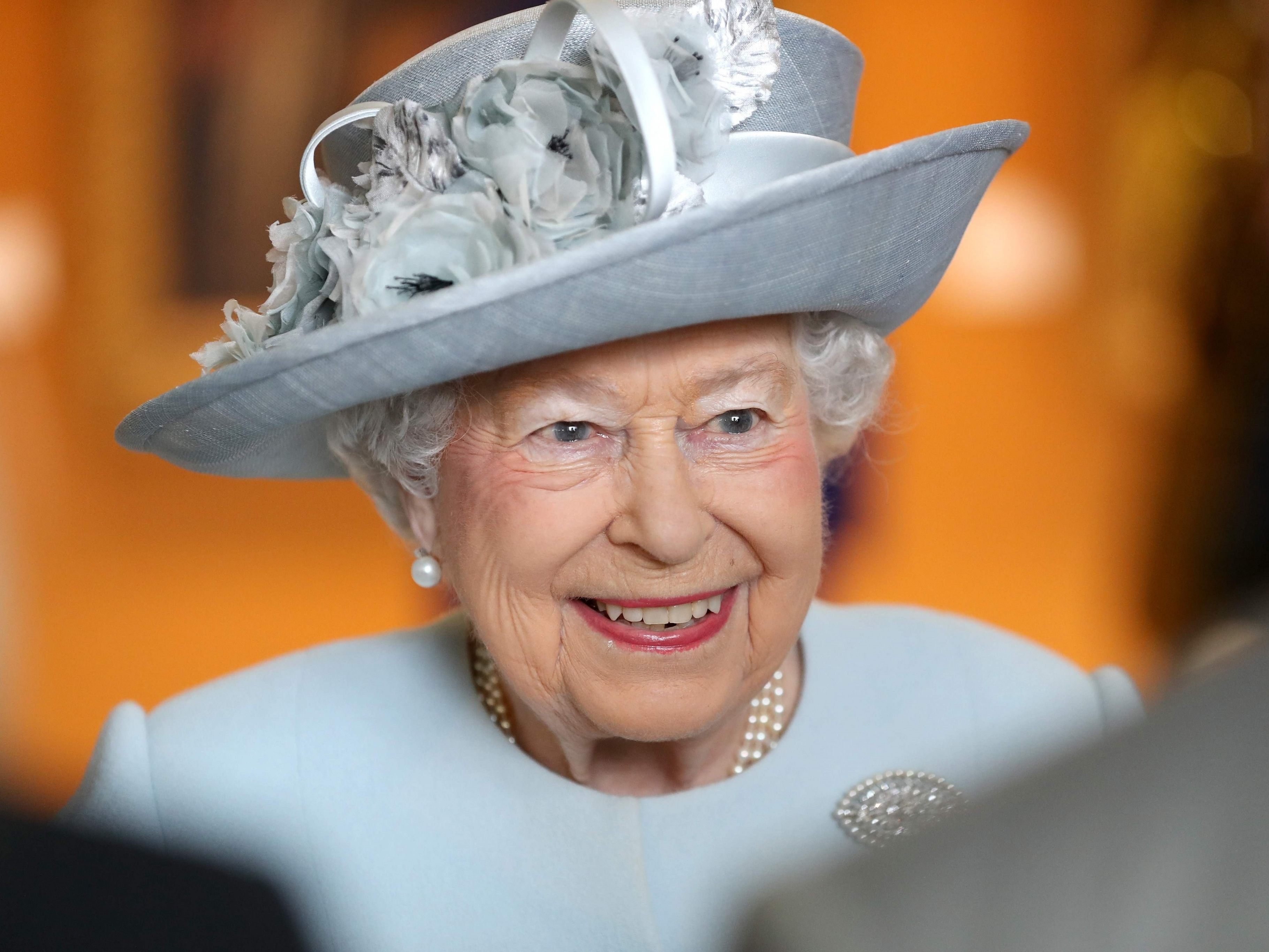 Die Queen entging nur knapp einem Mordanschlag.
