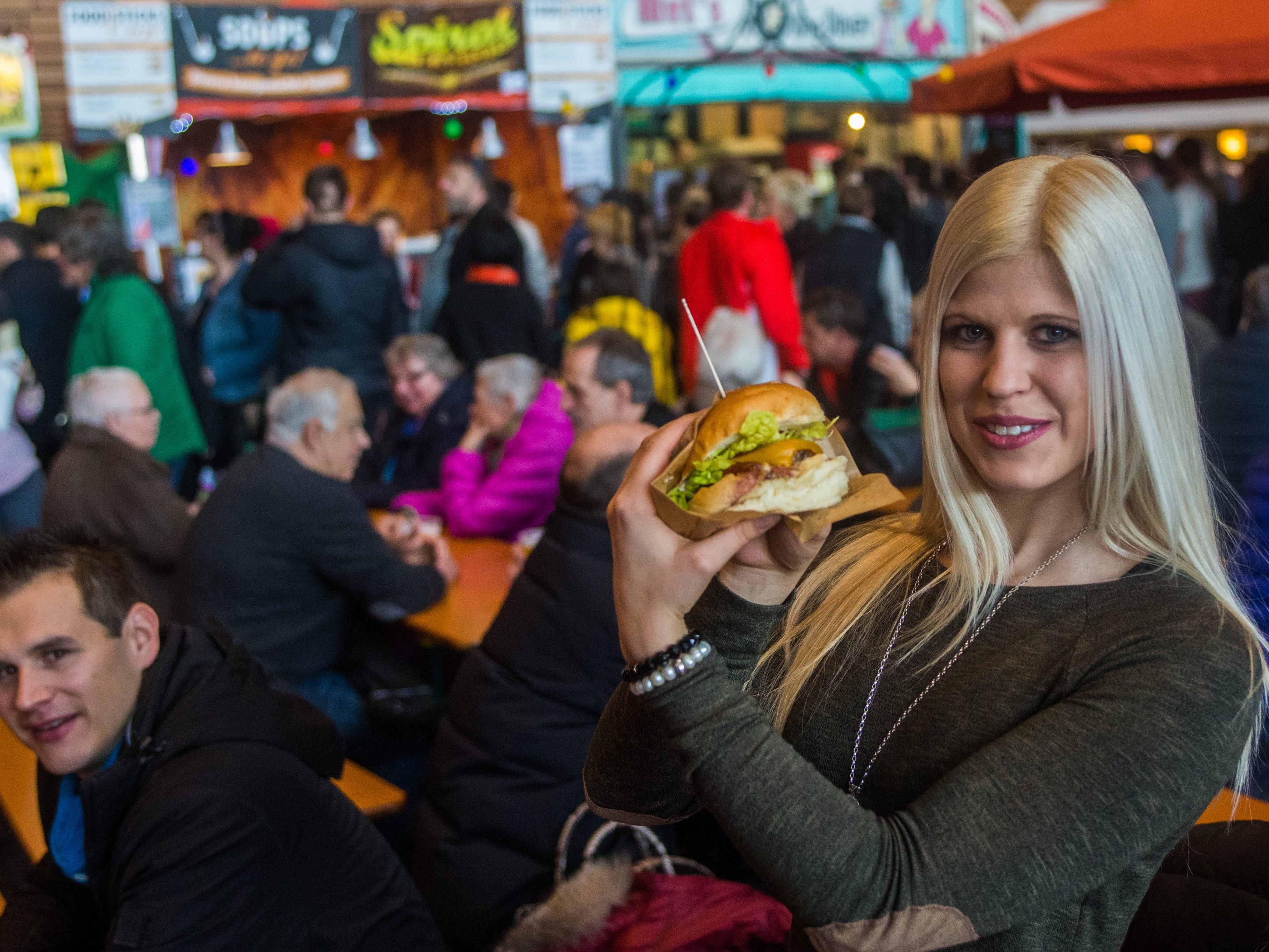 Das European Streetfood Festival ist mit dem "Street Food & Winter Market 2018" in Schruns zu Gast.