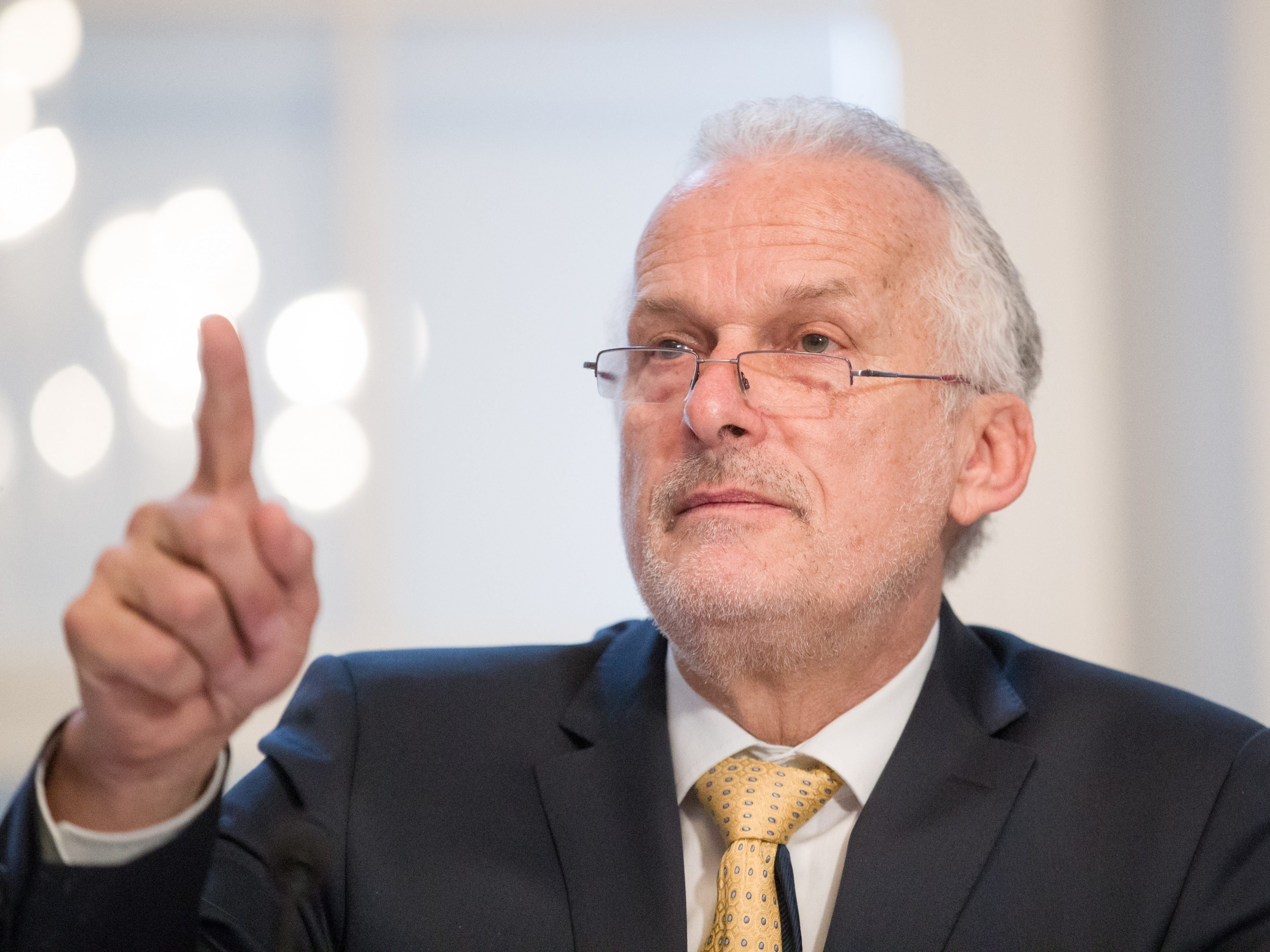Justizminister Josef Moser fordert mehr Mittel für sein Ressort.