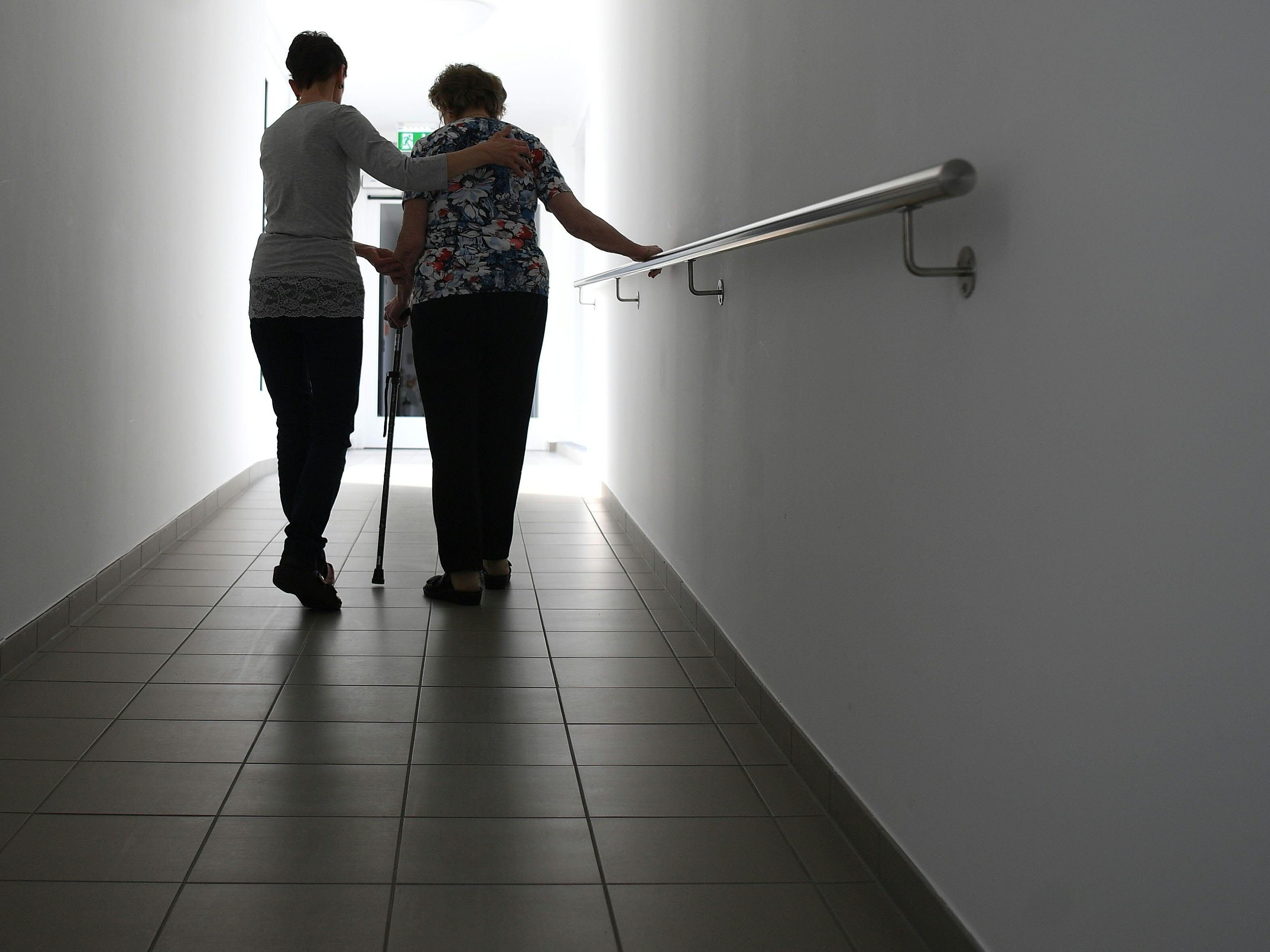 Der Experte rechnet mit hohen Kosten durch den Wegfall des Pflegeregresses.
