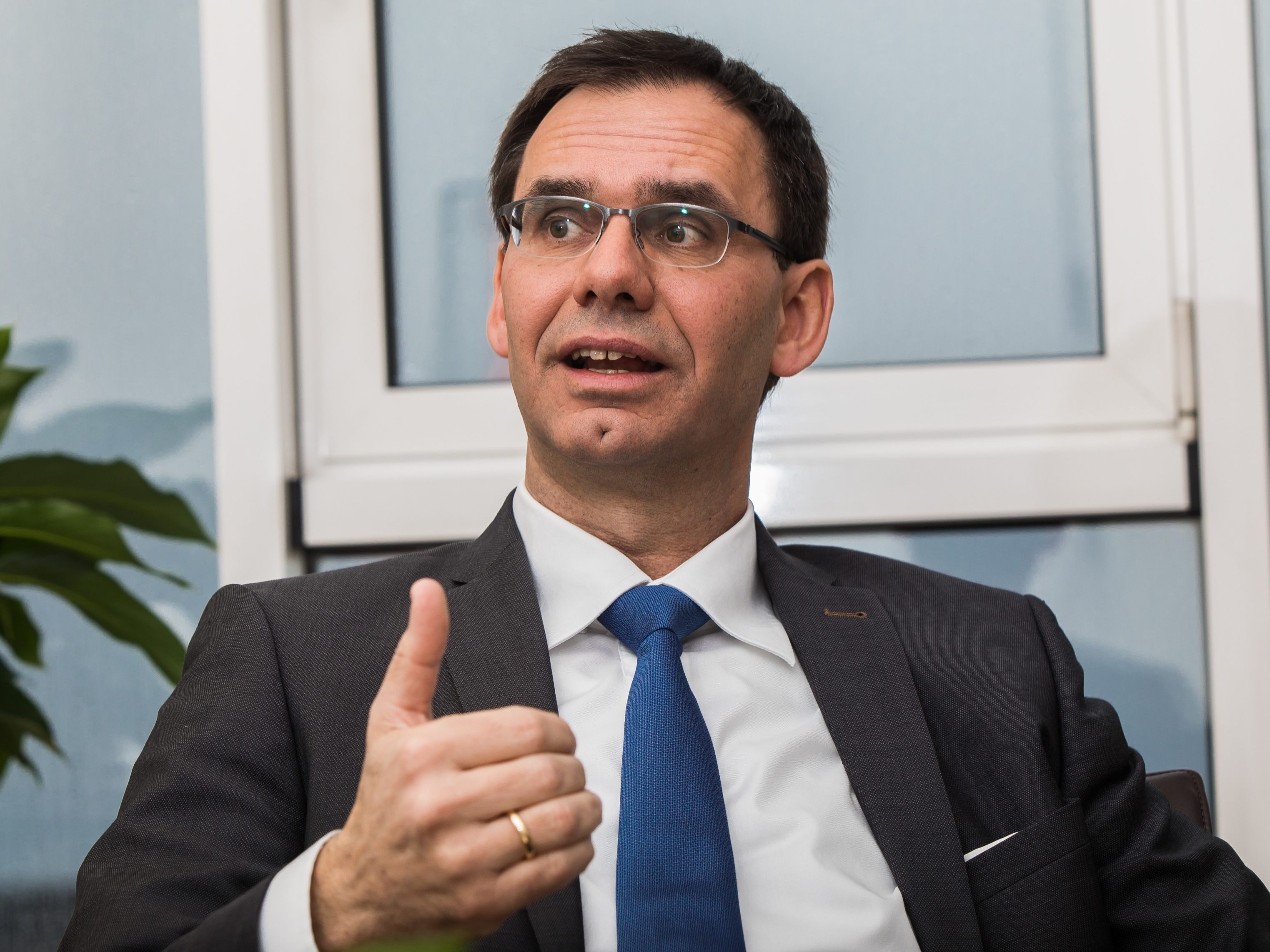Vorarlbergs Landeshauptmann Markus Wallner (ÖVP) hat am Freitag eine Harmonisierung der Jugendschutzgesetze in Aussicht gestellt.