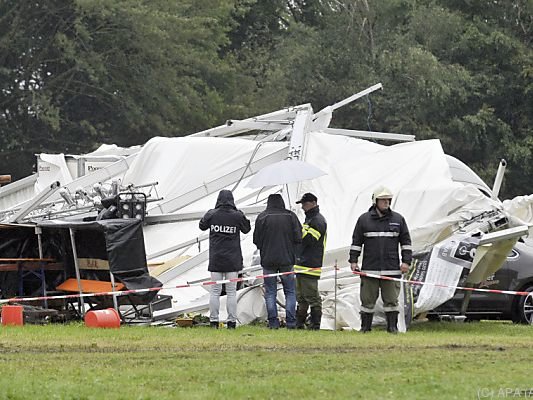 Zwei Menschen starben, 28 wurden schwer, 87 leicht verletzt