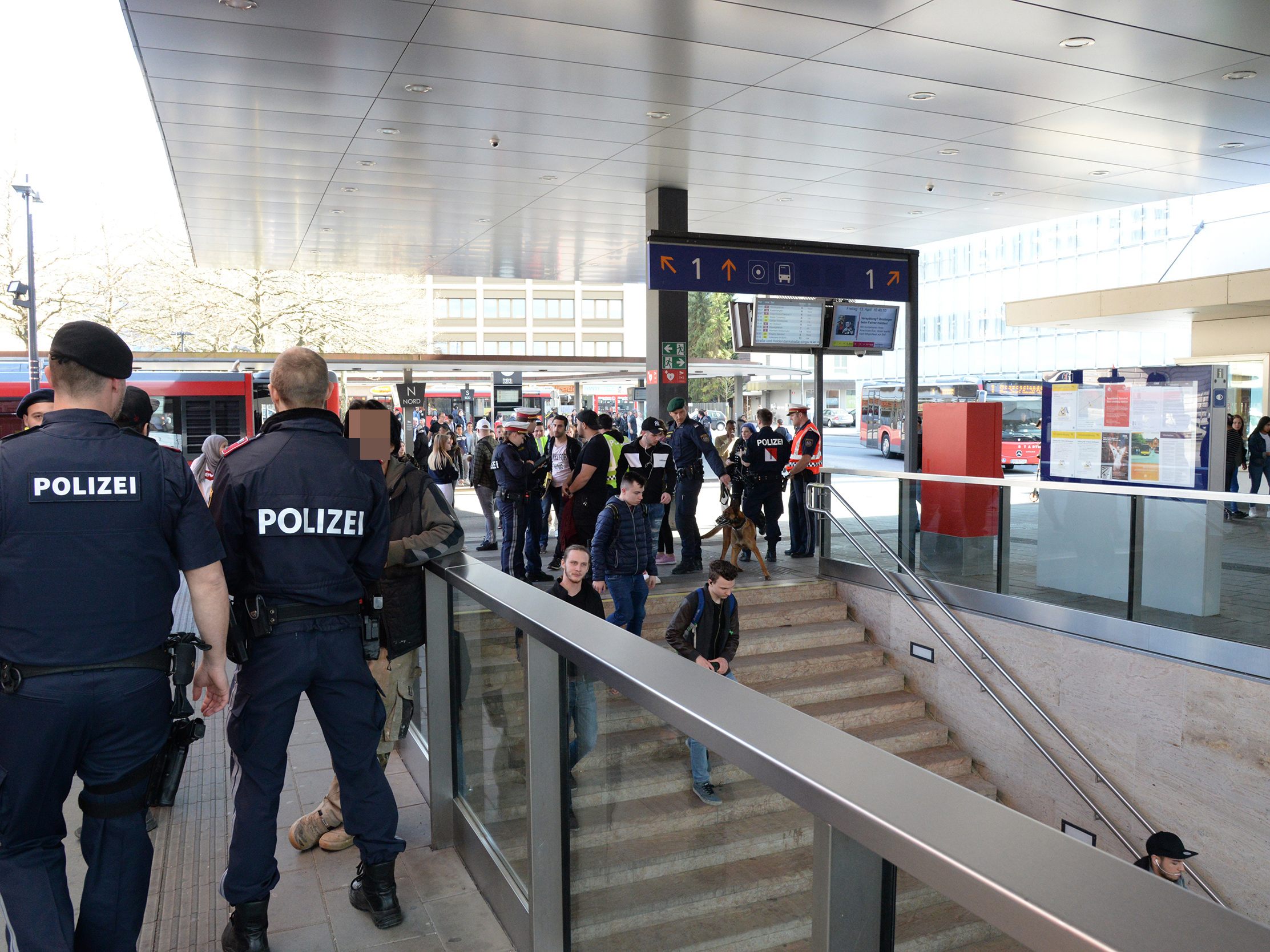 64 Kontrollen durchgeführt