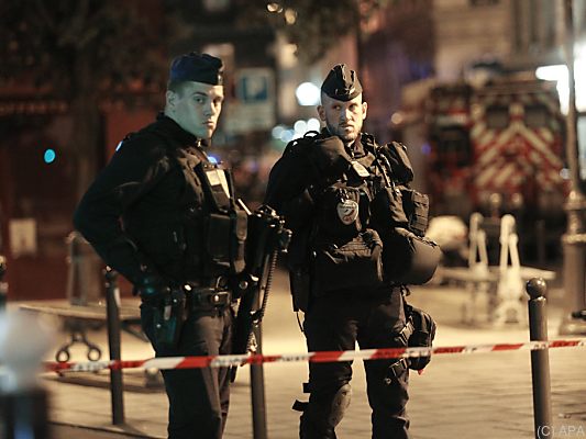 Polizisten erschossen den Angreifer