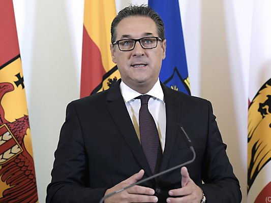 Für Strache sind FPÖ-Artikel in der "Aula" aber "nicht erwünscht"