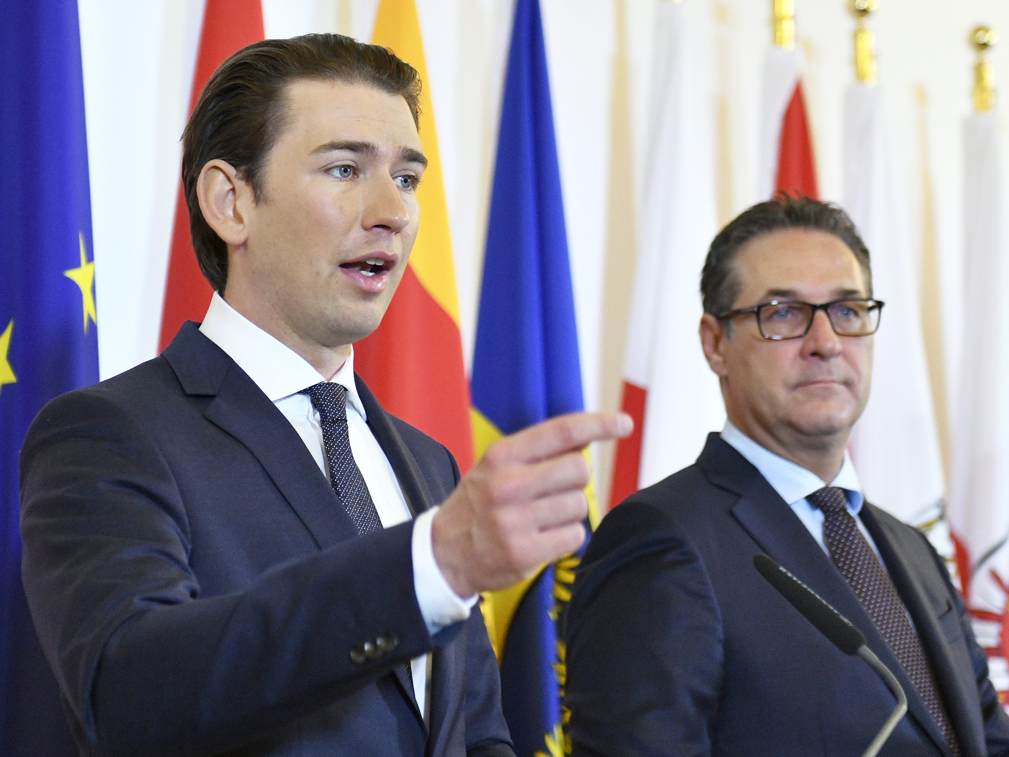 Bundeskanzler und Vizekanzler präsentieren die Sozialversicherungsreform.