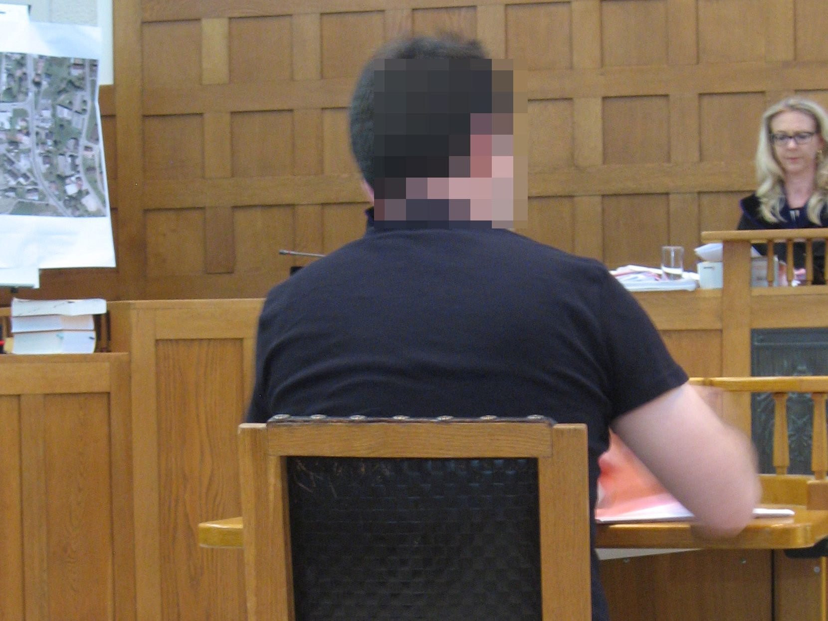 Lochauer wegen Mordversuch vor Gericht – den Vorsitz des Schwurgerichtes führt Richterin Sonja Nachbaur