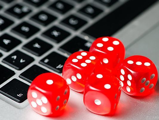 Online-Glücksspiele sind oft eine Gefahr für die Existenz
