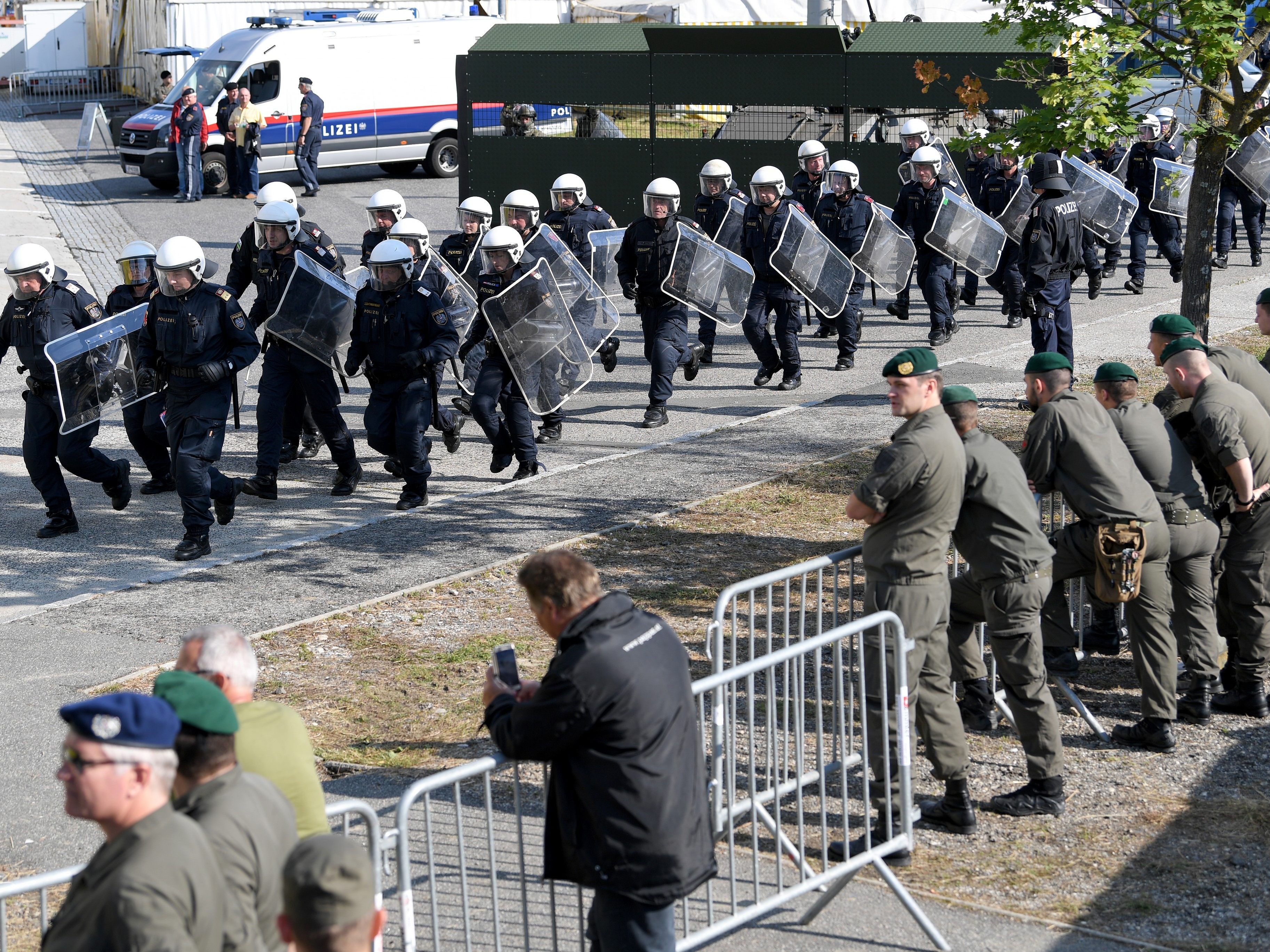 Die Spezialeinheit "Puma" stand bei der Übung im Einsatz.