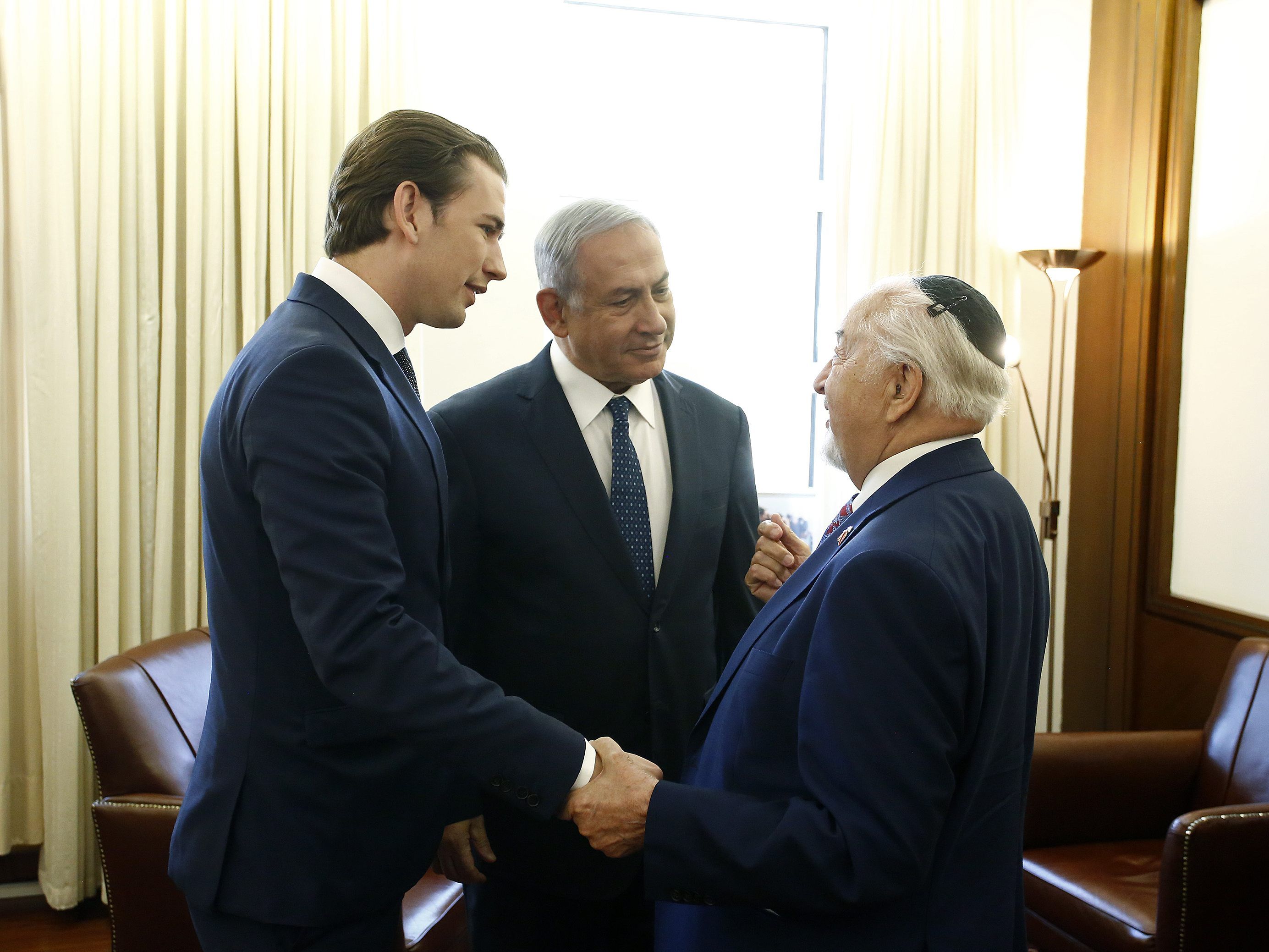 Kanzler bekräftigt "Empathie und Verständnis" für Situation Israels.