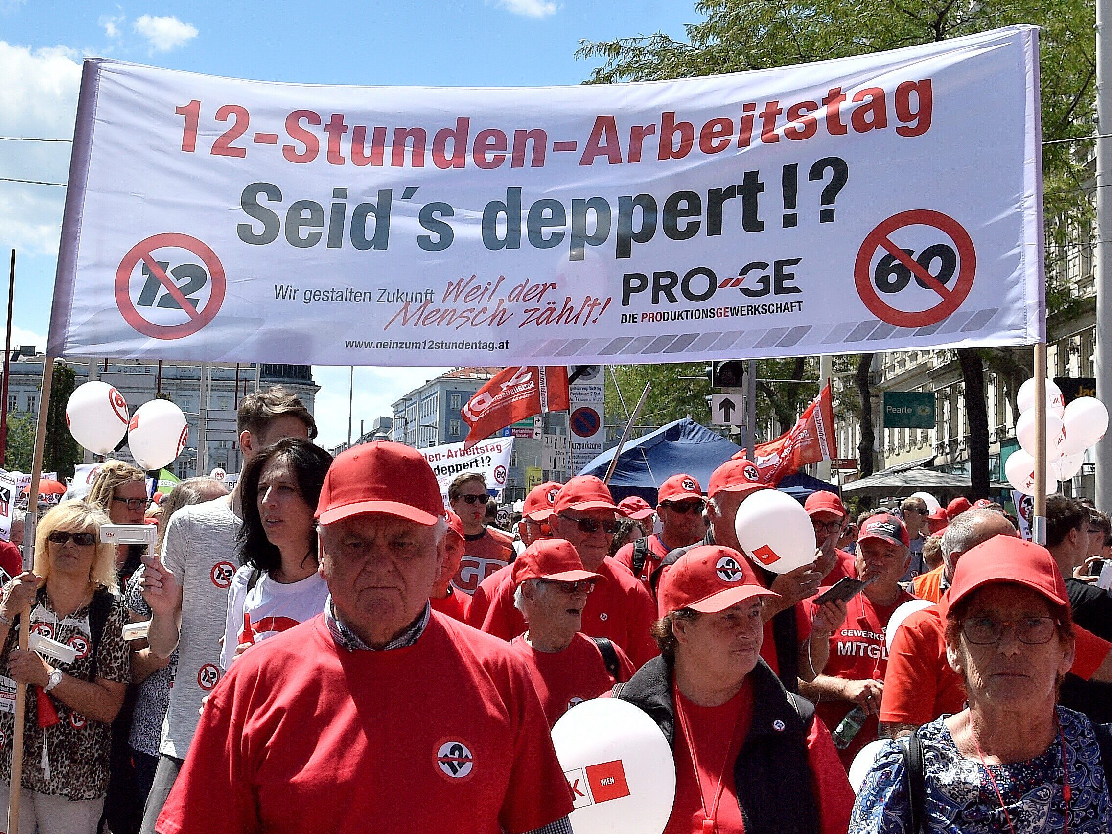 Zehntausende protestierten heute in Wien.