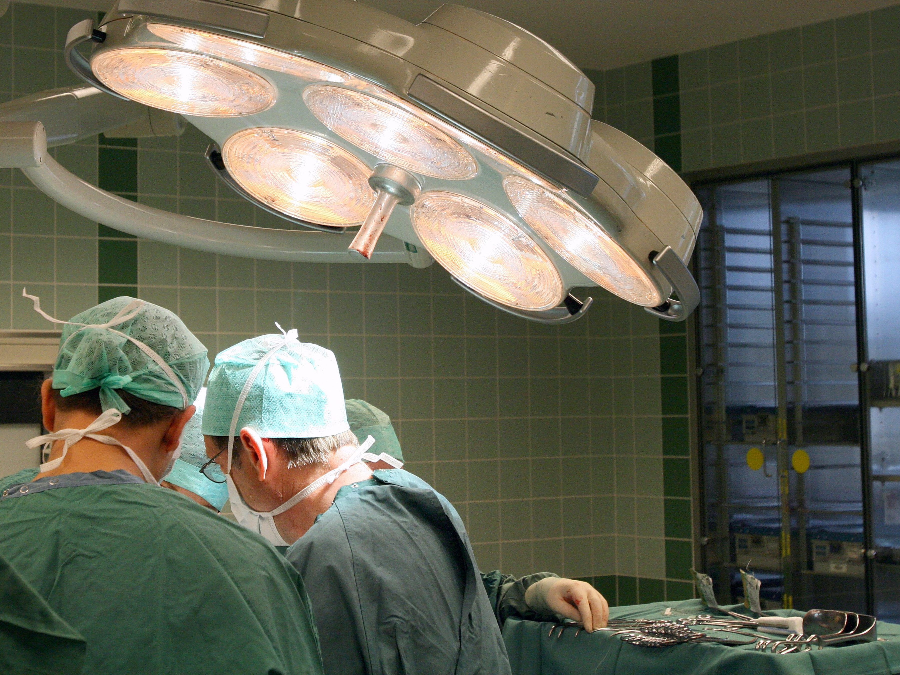 Beklagtenvertreter Michael Brandauer beantragt, die Klage abzuweisen.