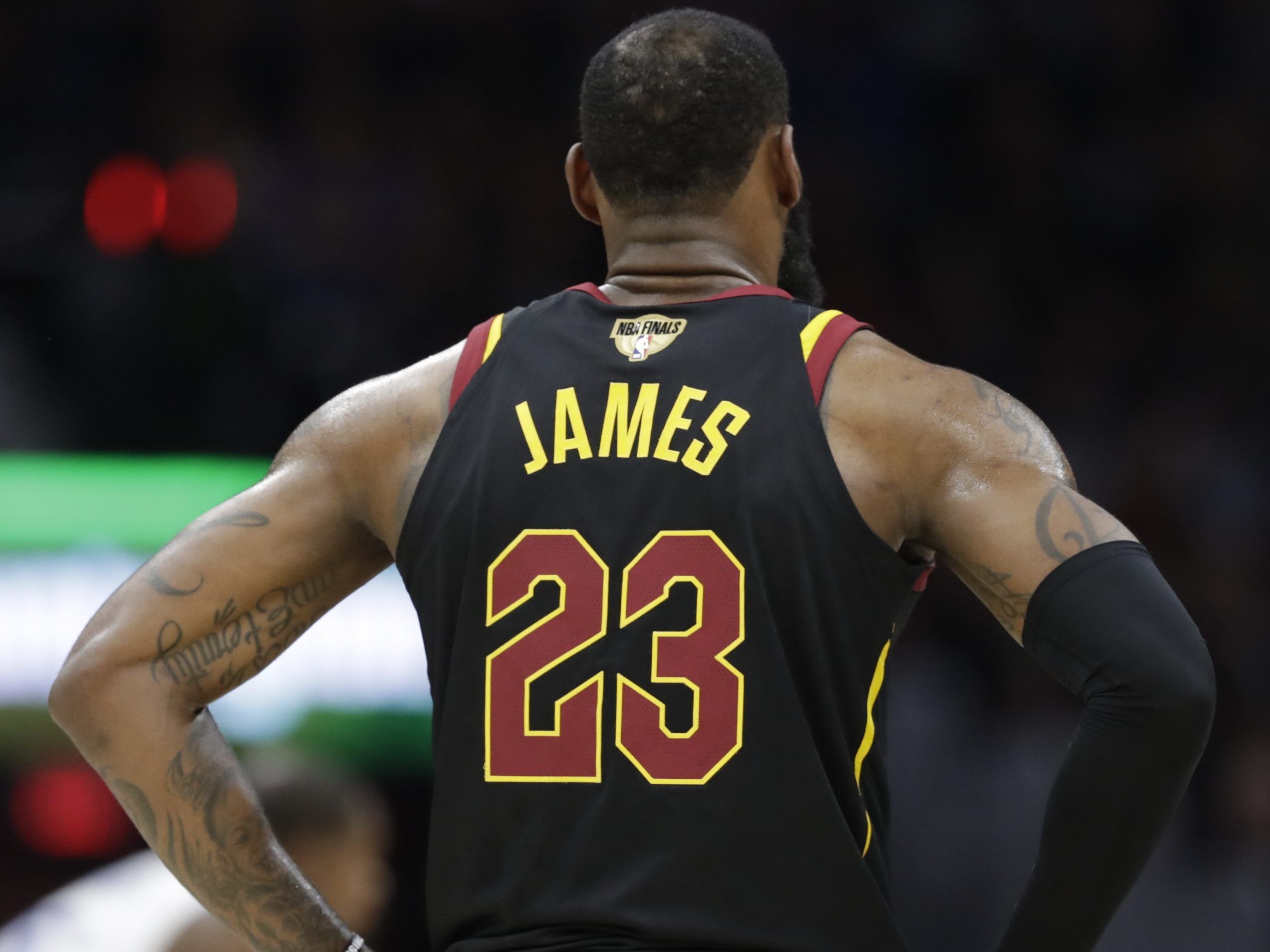 LeBron James geht von den Cleveland Cavaliers zu den L.A. Lakers.