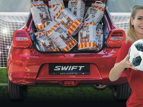 57 Kilogramm Grillkohle befanden sich im Kofferraum des Suzuki Swift