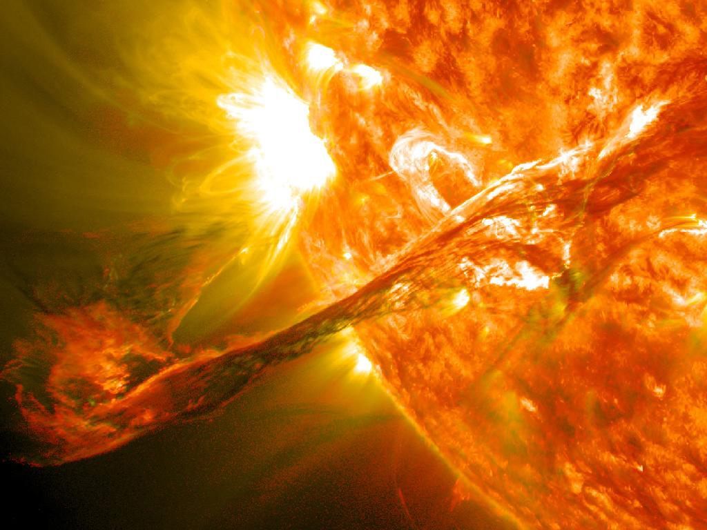 Mega-Eruptionen auf der Sonne.