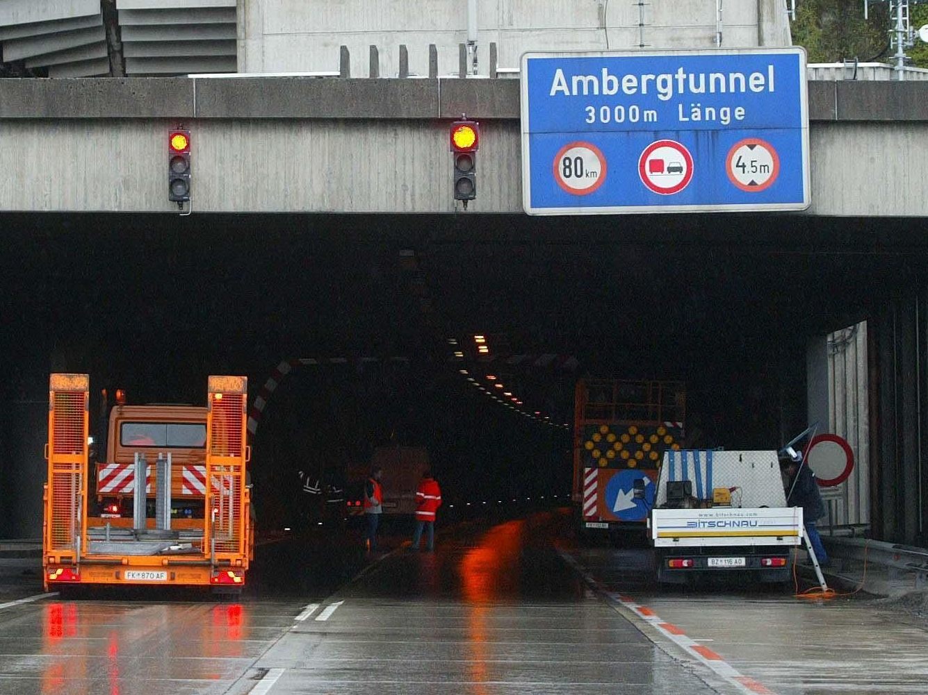 Verkehrsbeschränkungen nachts aufgrund von Tunnelsanierung bis Ende Oktober.