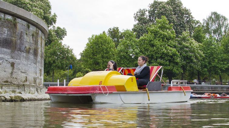 Die Tretboote fahren momentan noch problemlos ein und aus.