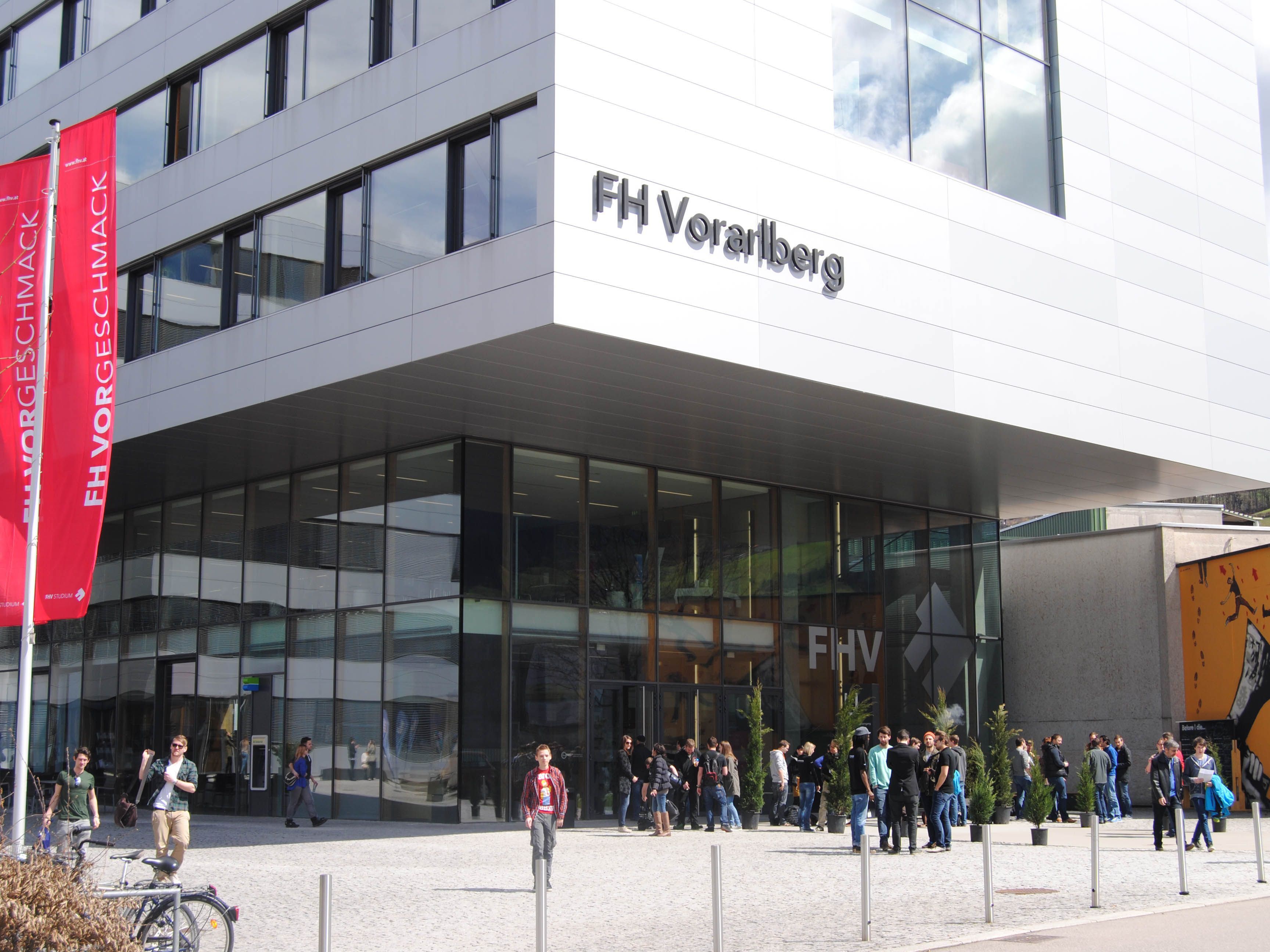 Die Fachhochschulen in Österreich sollen ausgebaut werden. Davon profitiert auch der Standort Vorarlberg.