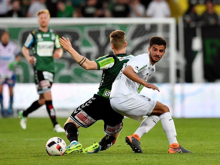 Im Topspiel der 2. Liga trifft Austria Lustenau auswärts auf SV Ried