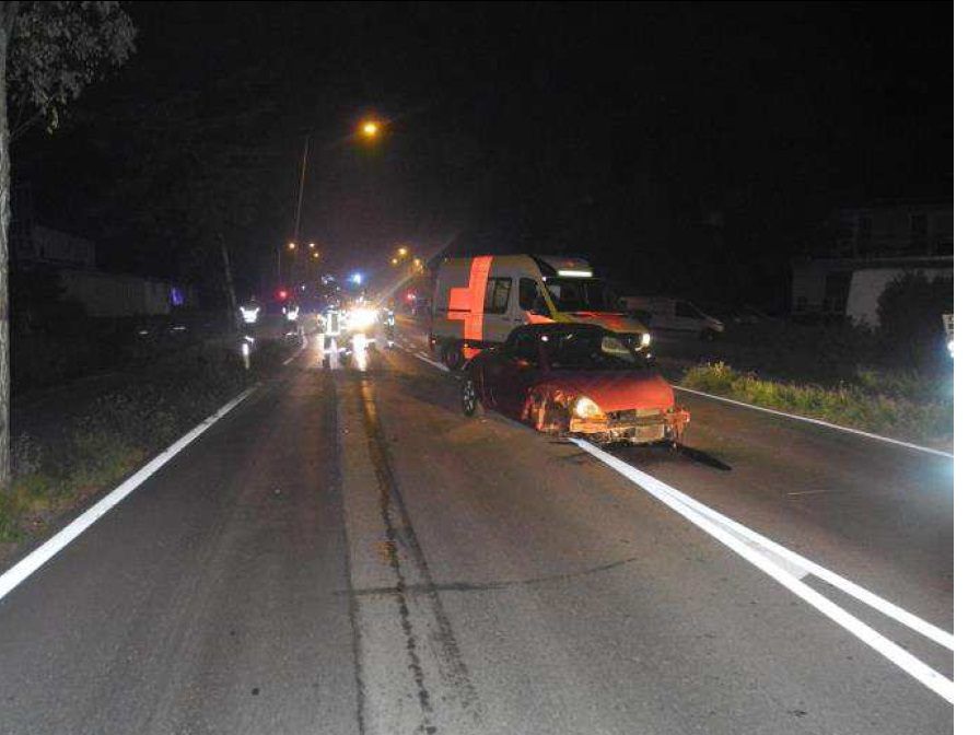 Der Lenker wurde bei dem Unfall verletzt.