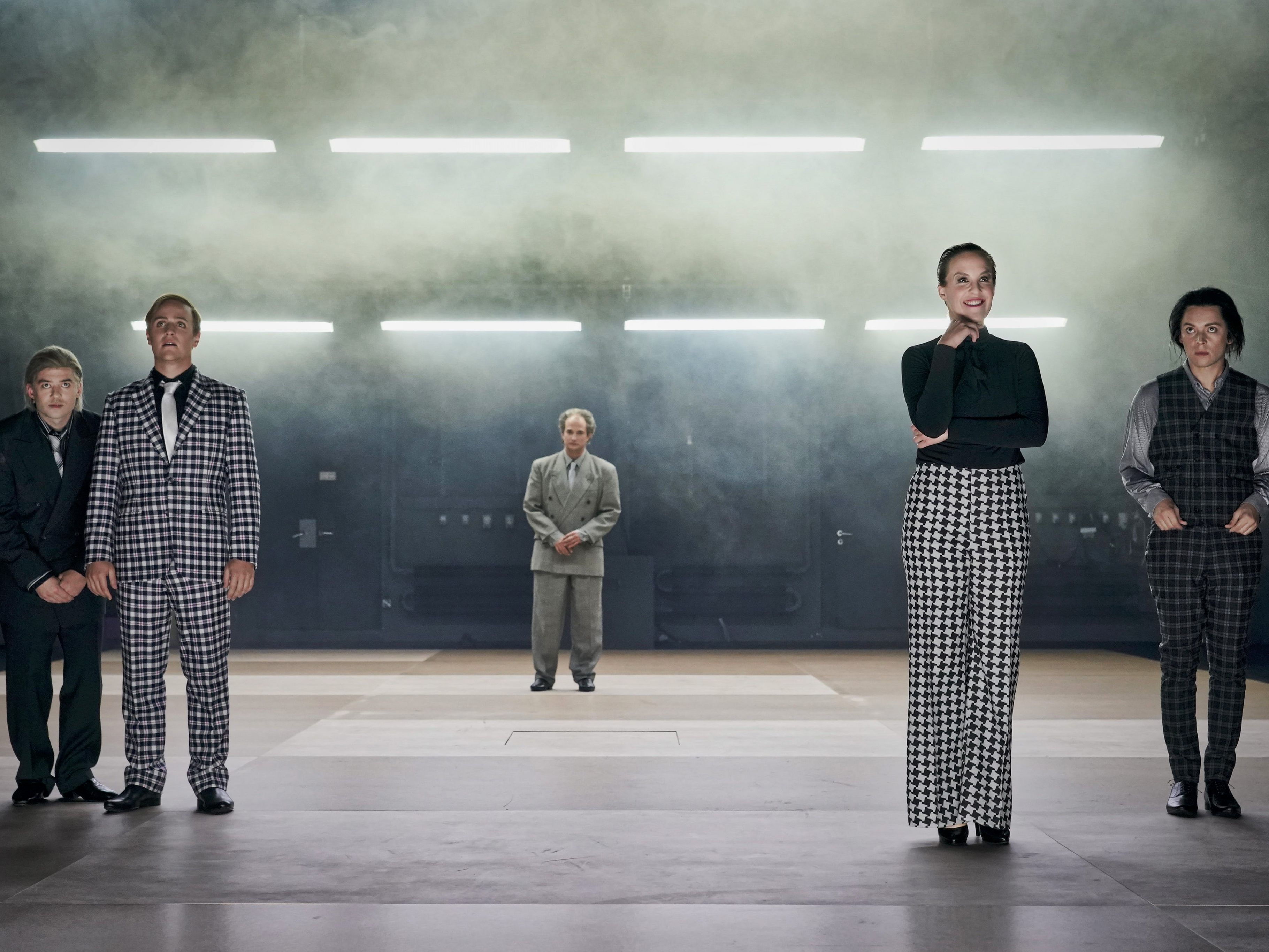 Das Stück "Welt am Draht" feierte am Donnerstag Premiere in Bregenz.