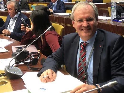 Landtagspräsident Harald Sonderegger wure zum Vizepräsidenten der Kammer der Regionen gewählt.