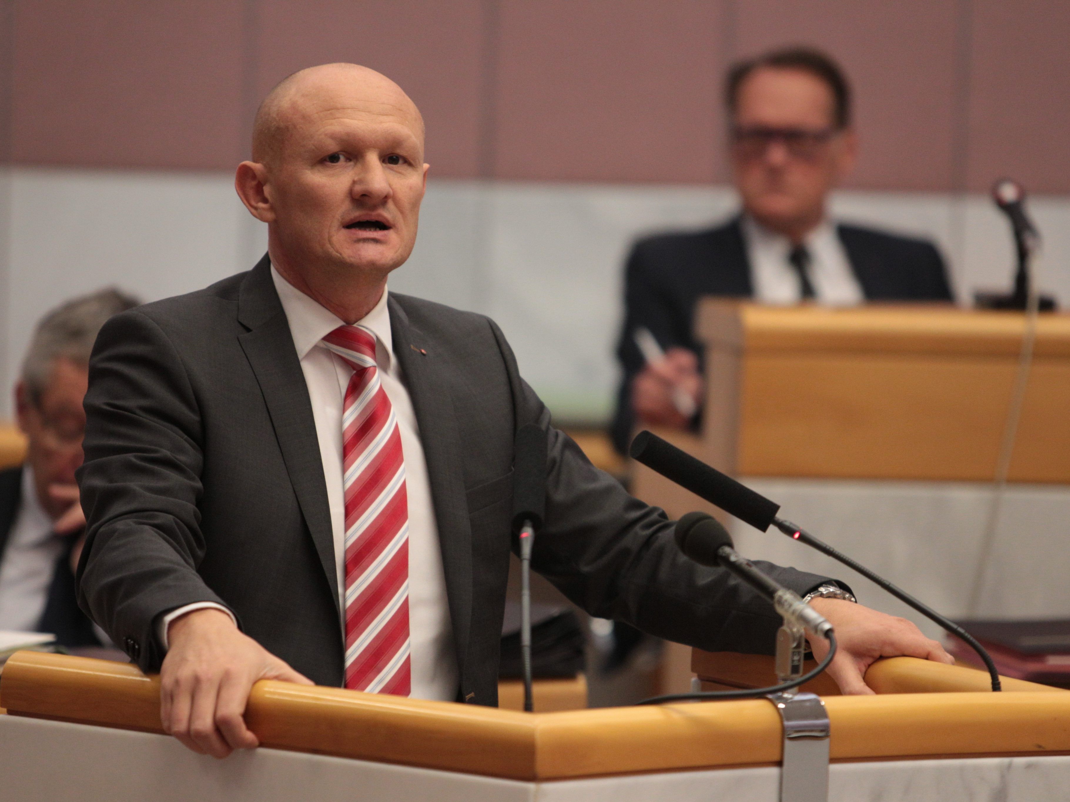 Joachim Weixlbaumer hält nichts von Zwängen und Abgaben.