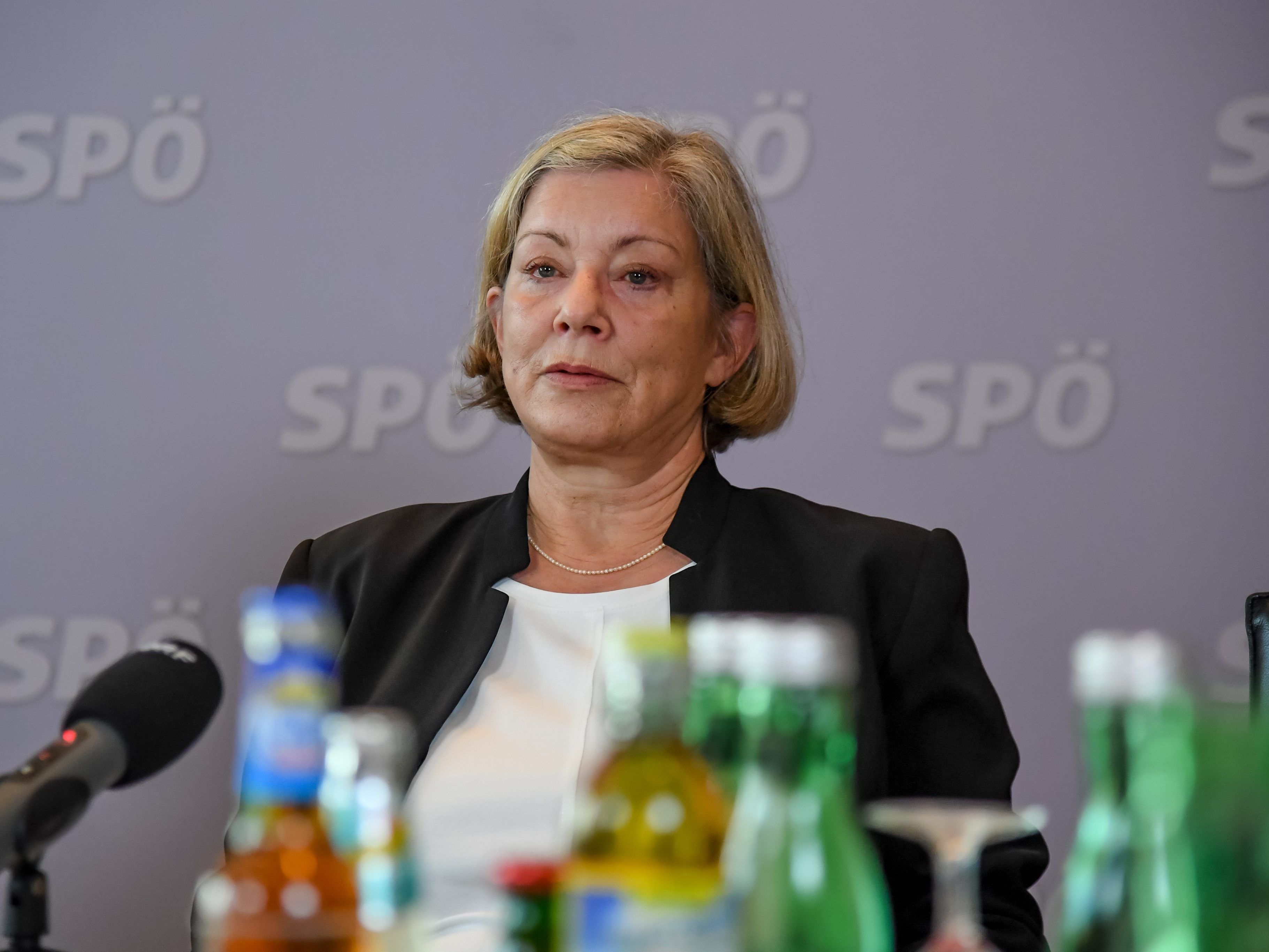 Gabi Sprickler-Falschlunger setzt sich für die Hautkrebsvorsorge ein.