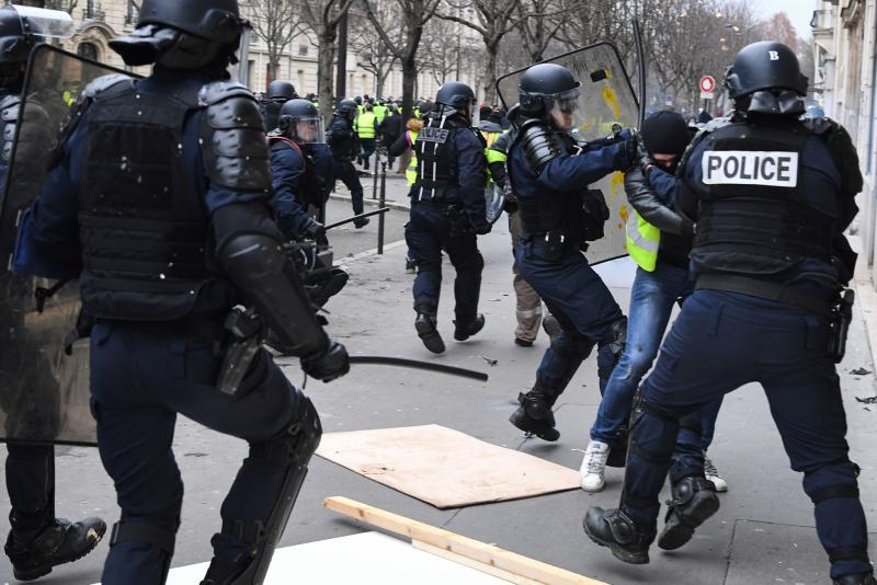 Polizei greift durch