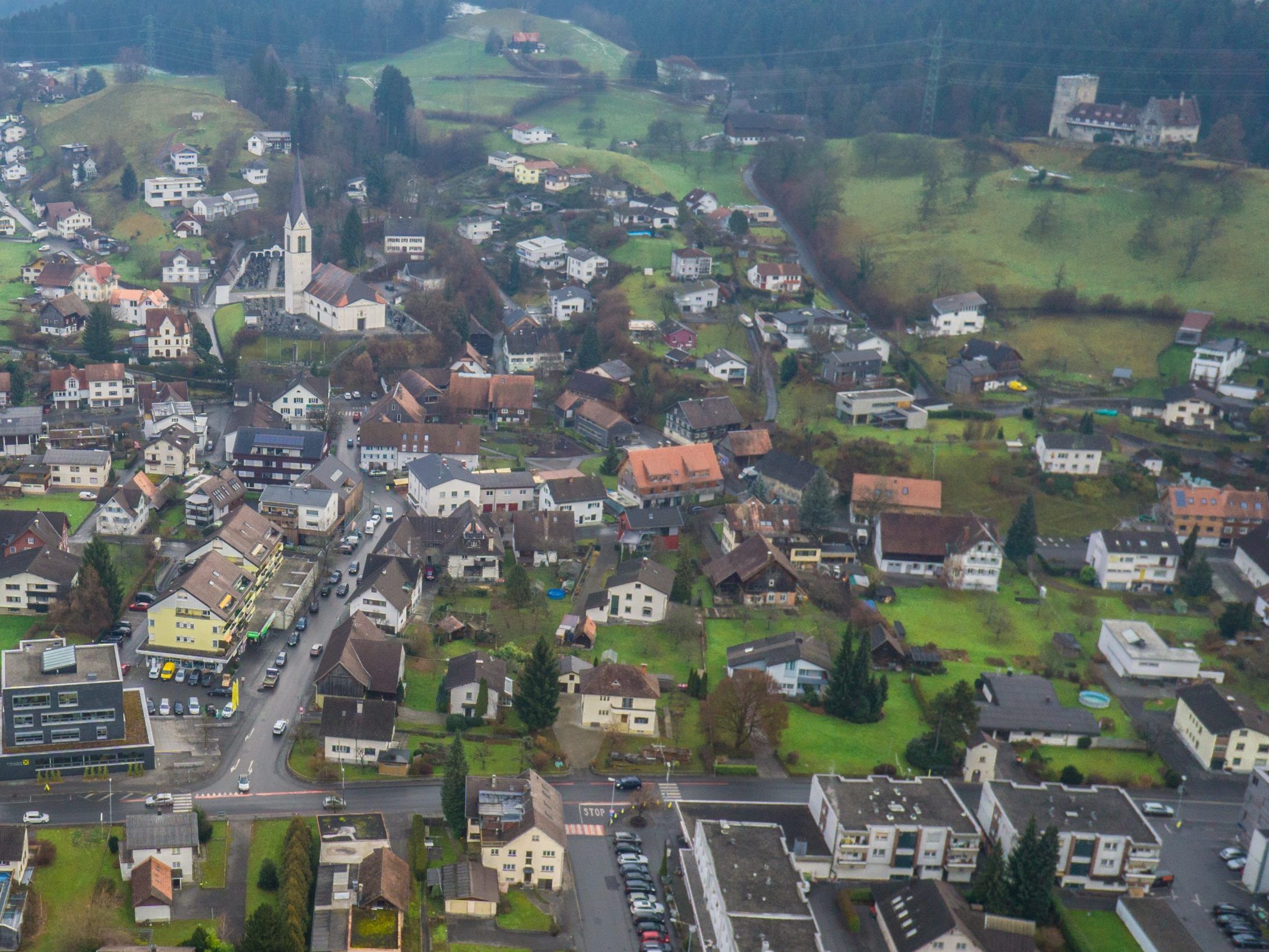 Eine 23-jährige Autofahrerin geriet nach einem Ausweichmanöver in Panik.