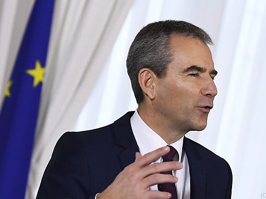 Finanzminister Löger schwärmt von einer "ehrlichen" Entlastung